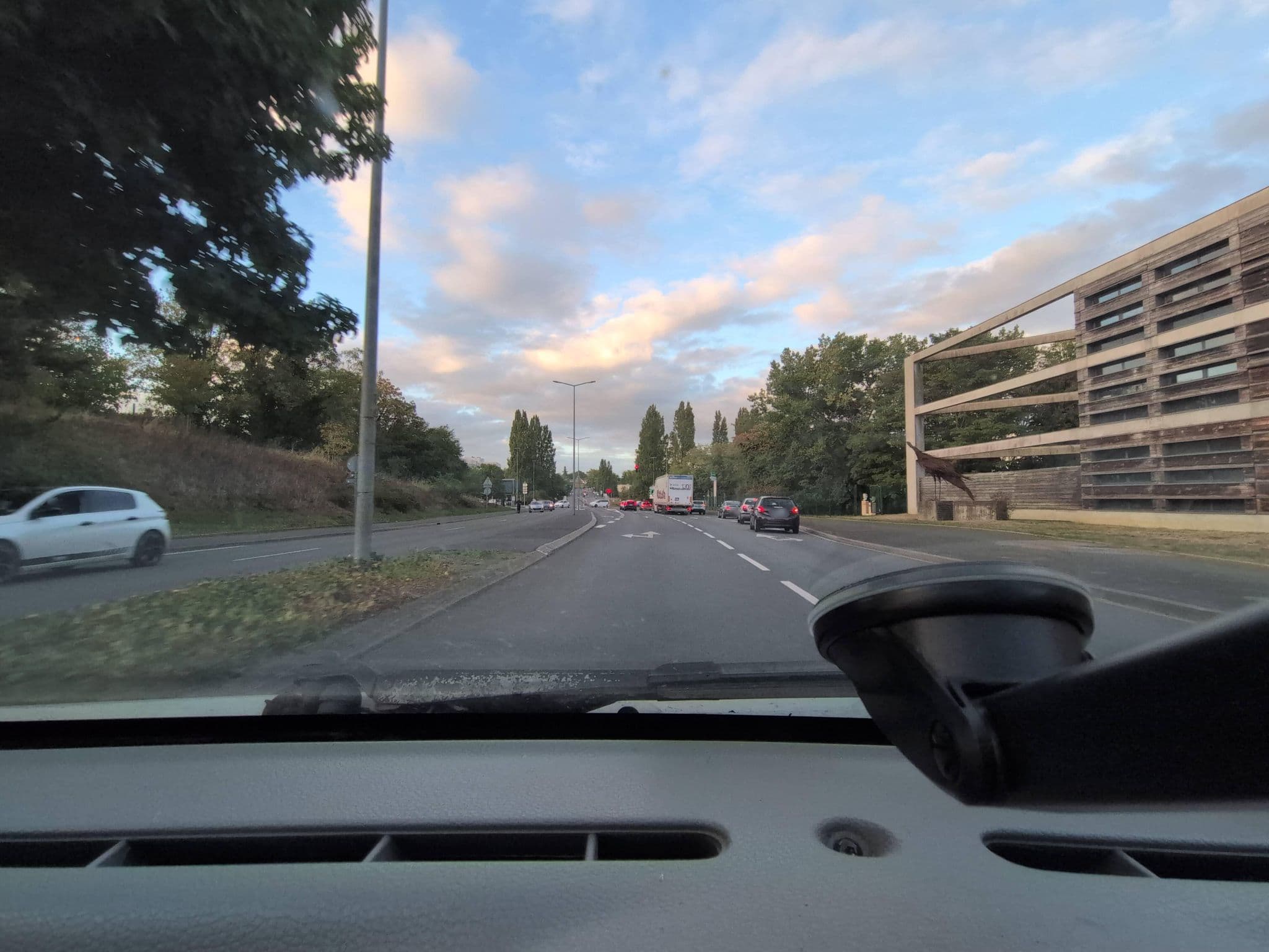Street view near Foyer Etudiants, Laval — © hautetension08 (CC BY-SA · Mapillary)