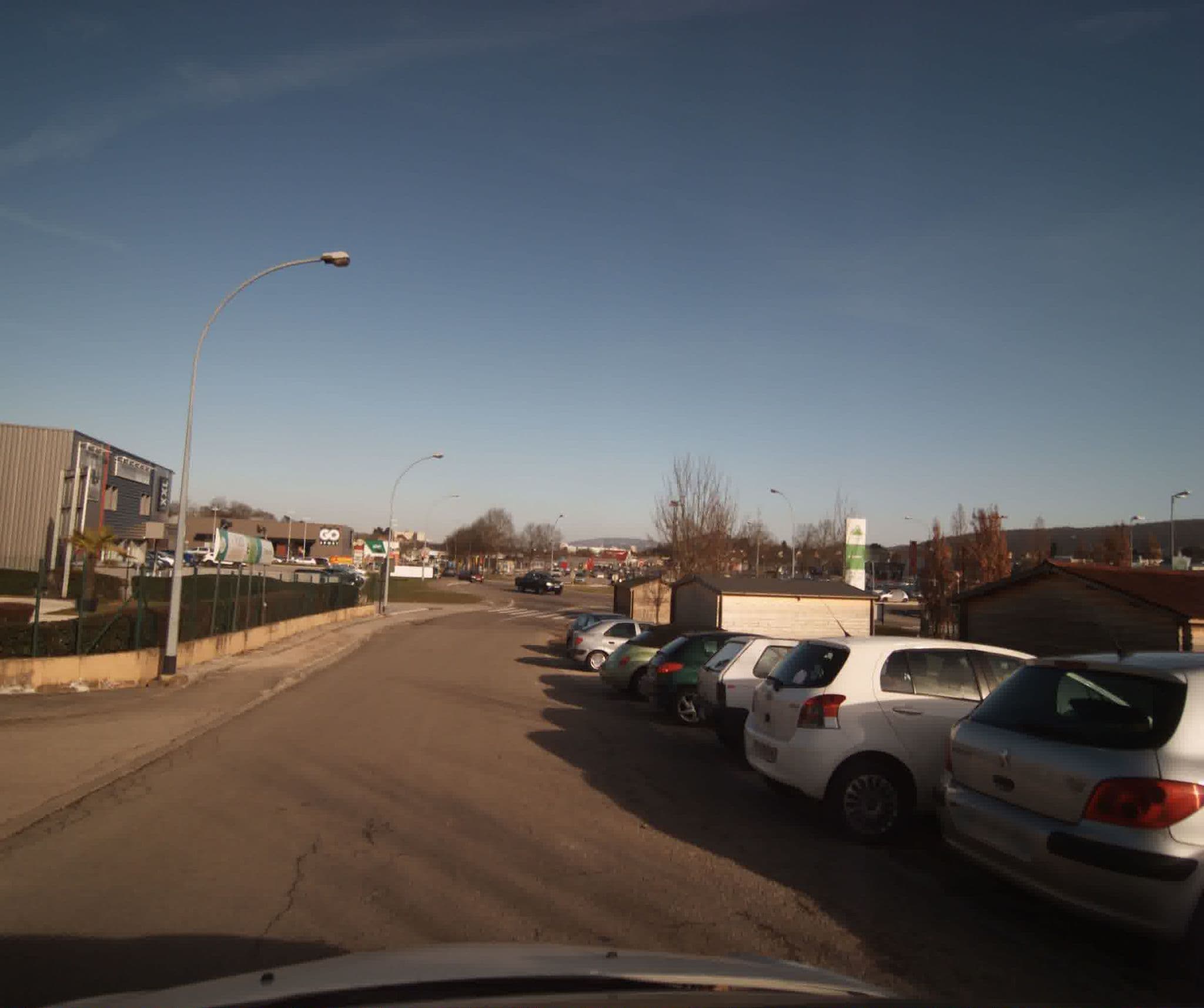 Street view near Campanile Hôtel et Restaurant, Franois — © sogefi (CC BY-SA · Mapillary)