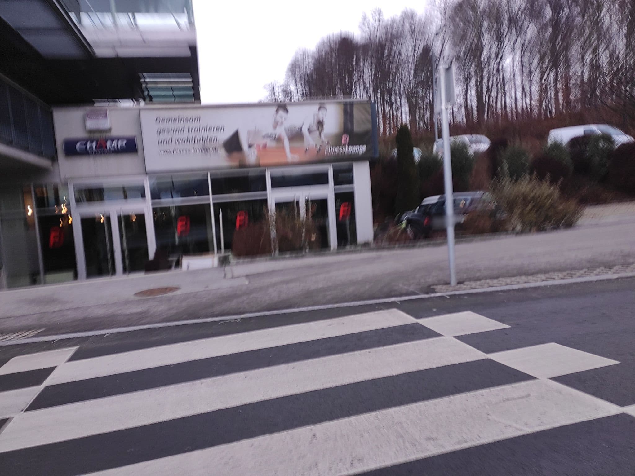 Street view near B&B Hotel Salzburg-Nord, Lengfelden — © consens_verkehrsplanung (CC BY-SA · Mapillary)