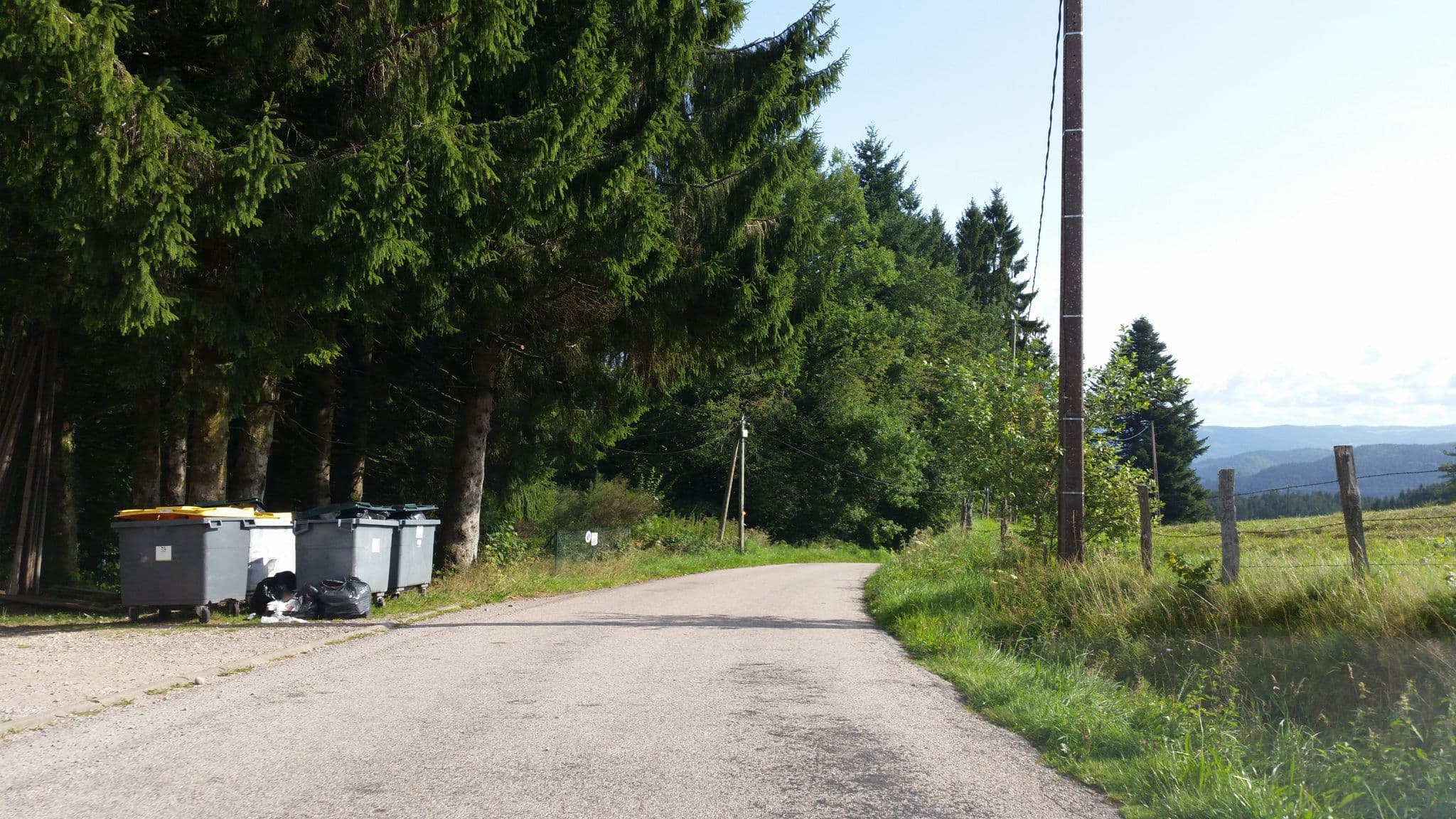 Street view near Centre d'animation Les tronches, Vecoux — © it_s_so_funny (CC BY-SA · Mapillary)