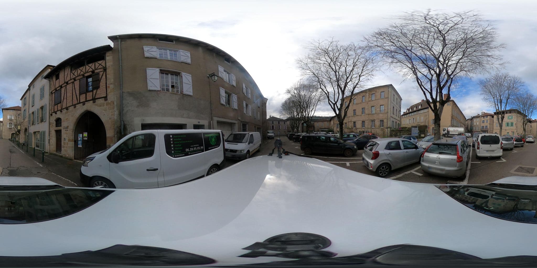 Street view near Le Quatorze, Figeac — © sogefi (CC BY-SA · Mapillary)