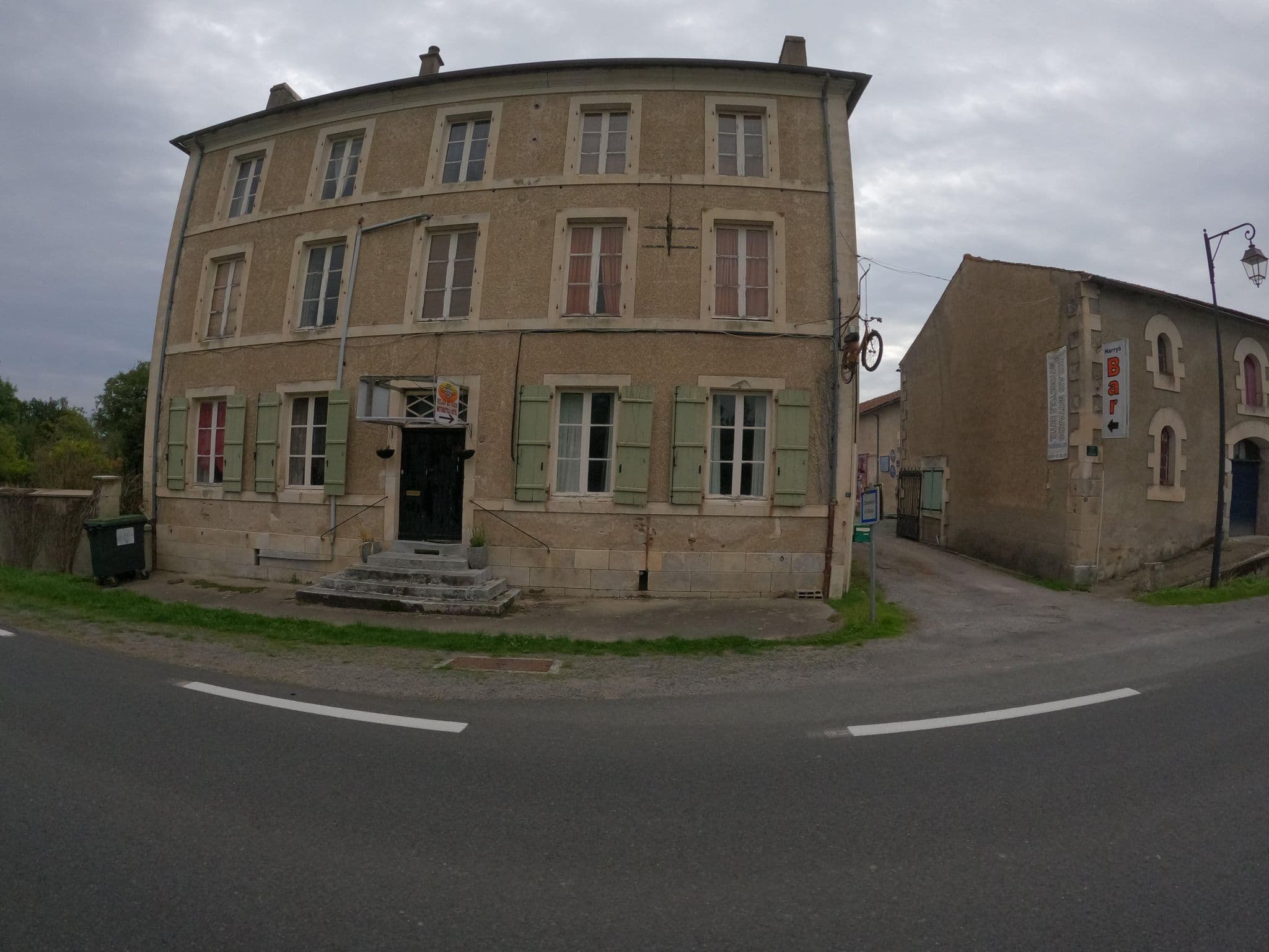 Street view near Route 66 Hotel, Bussière-Poitevine — © stephanep (CC BY-SA · Mapillary)