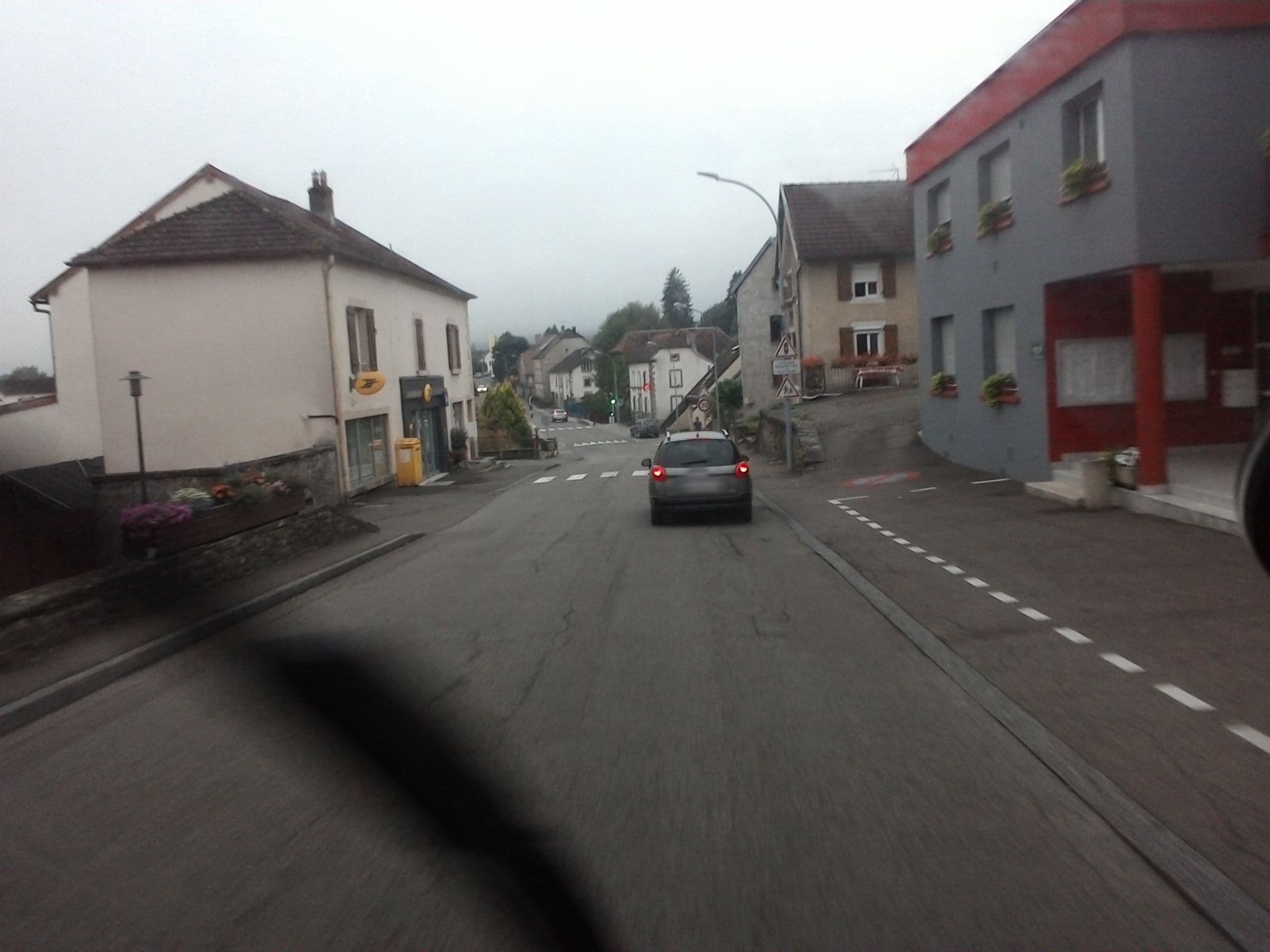 Street view near Ferme des Guidons, Mélisey — © mprins (CC BY-SA · Mapillary)