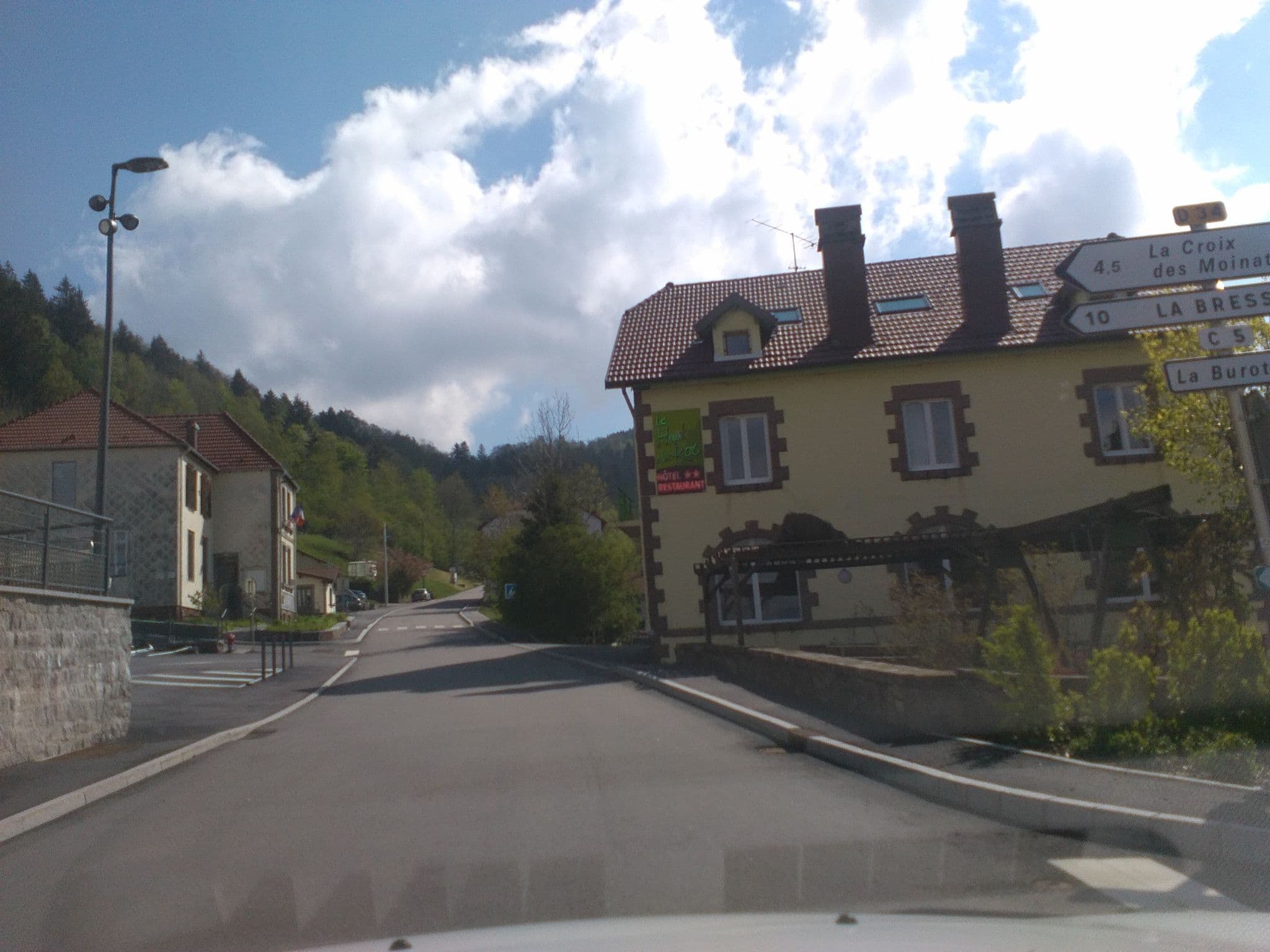 Street view near Claudon Michel, Vagney — © blap (CC BY-SA · Mapillary)
