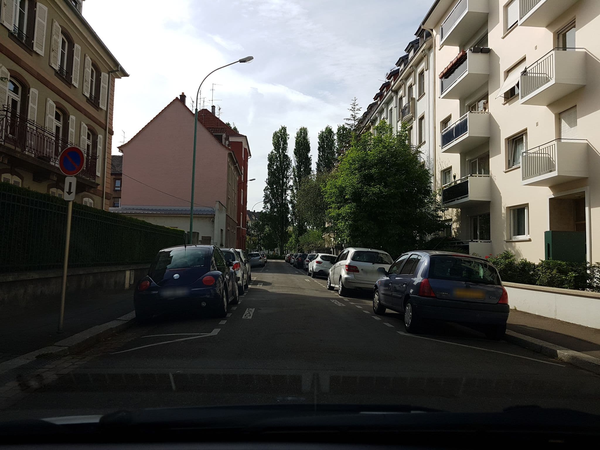 Street view near Résidence Services Seniors DOMITYS - Le Jardin d'Edo, Mulhouse — © fgouget (CC BY-SA · Mapillary)
