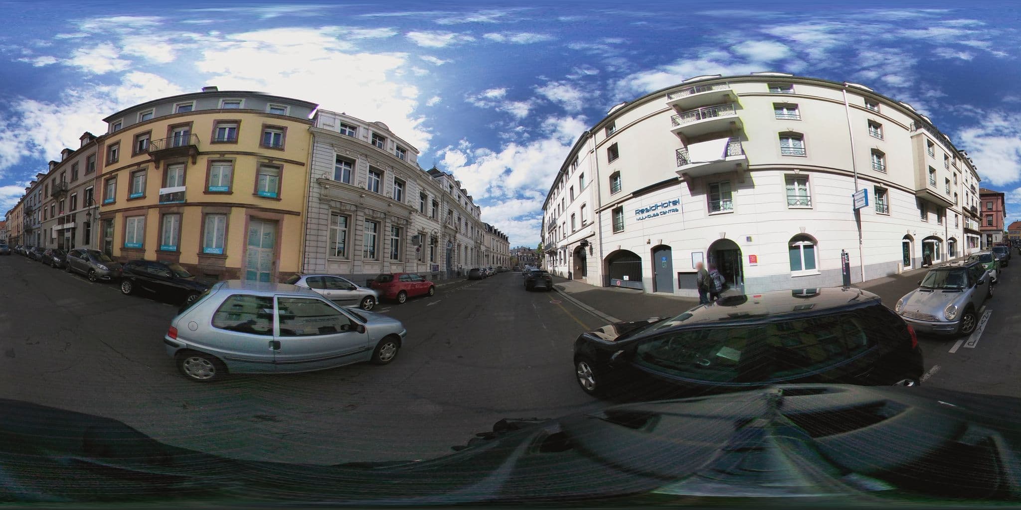 Street view near Residhotel Mulhouse Ville, Mulhouse — © simon_geovelo (CC BY-SA · Mapillary)