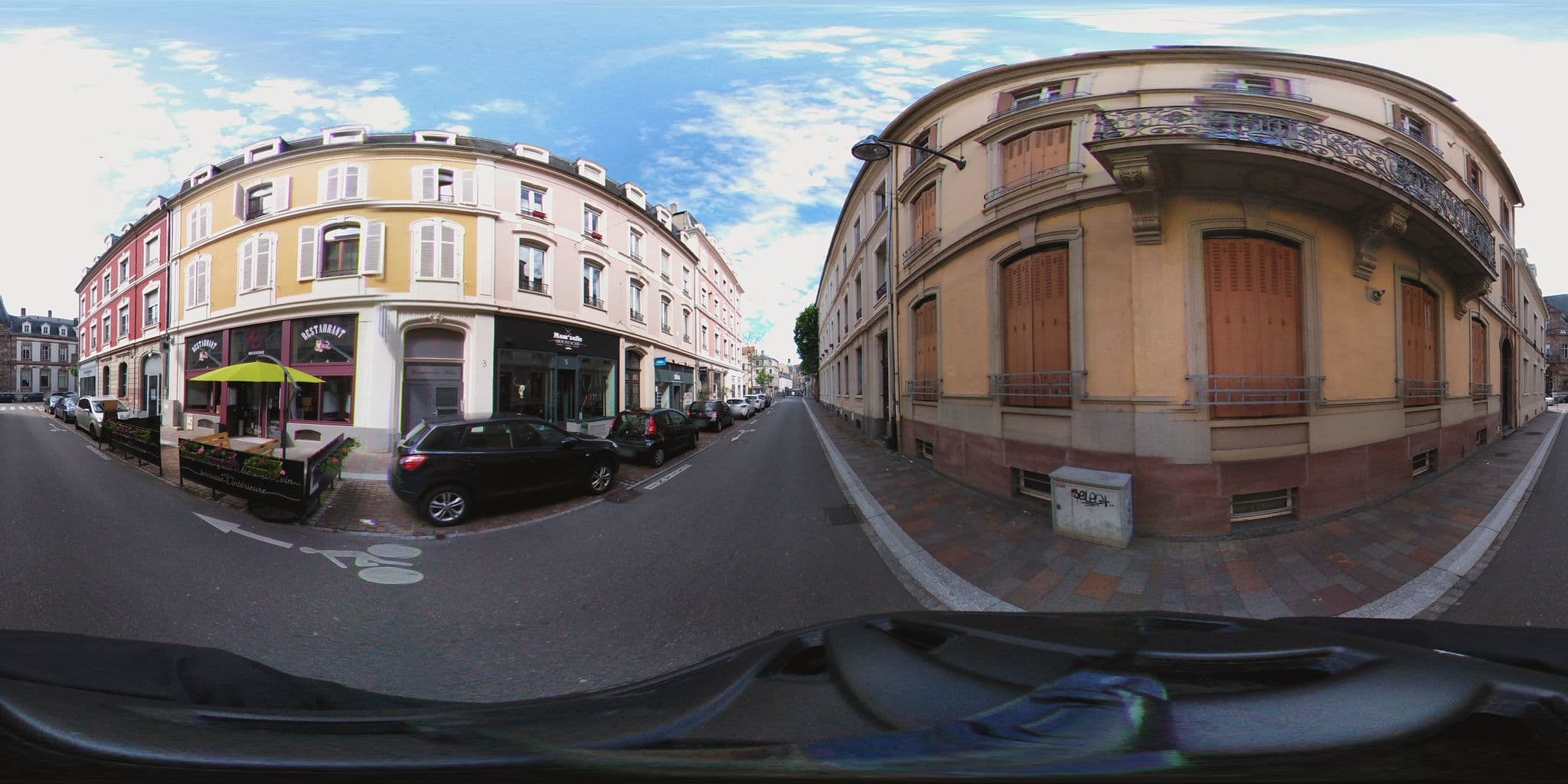 Street view near Hôtel Saint Bernard, Mulhouse — © simon_geovelo (CC BY-SA · Mapillary)