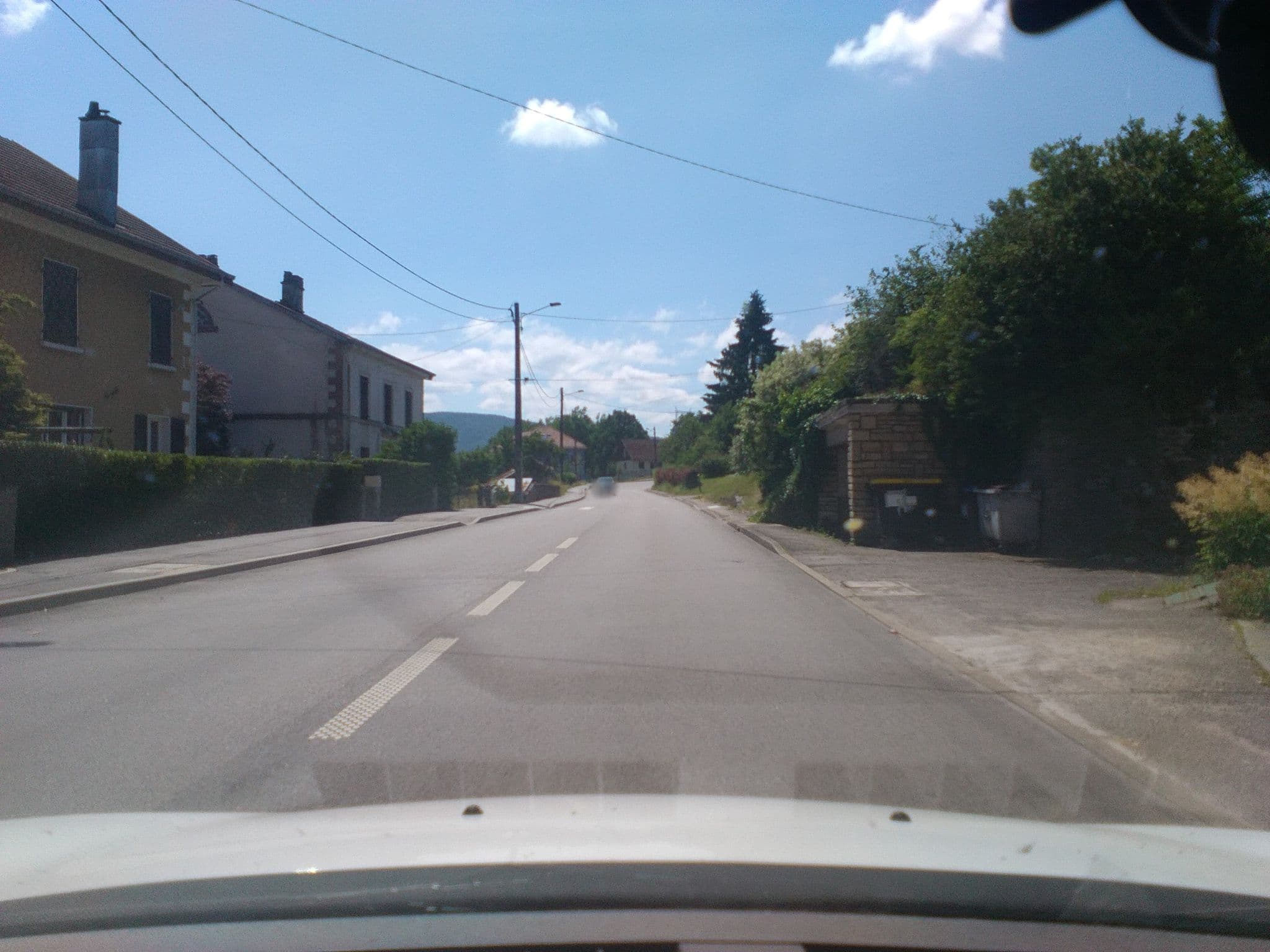 Street view near Les Hauts Jardins gîte de groupe avec jacuzzi, Bruyères — © blap (CC BY-SA · Mapillary)