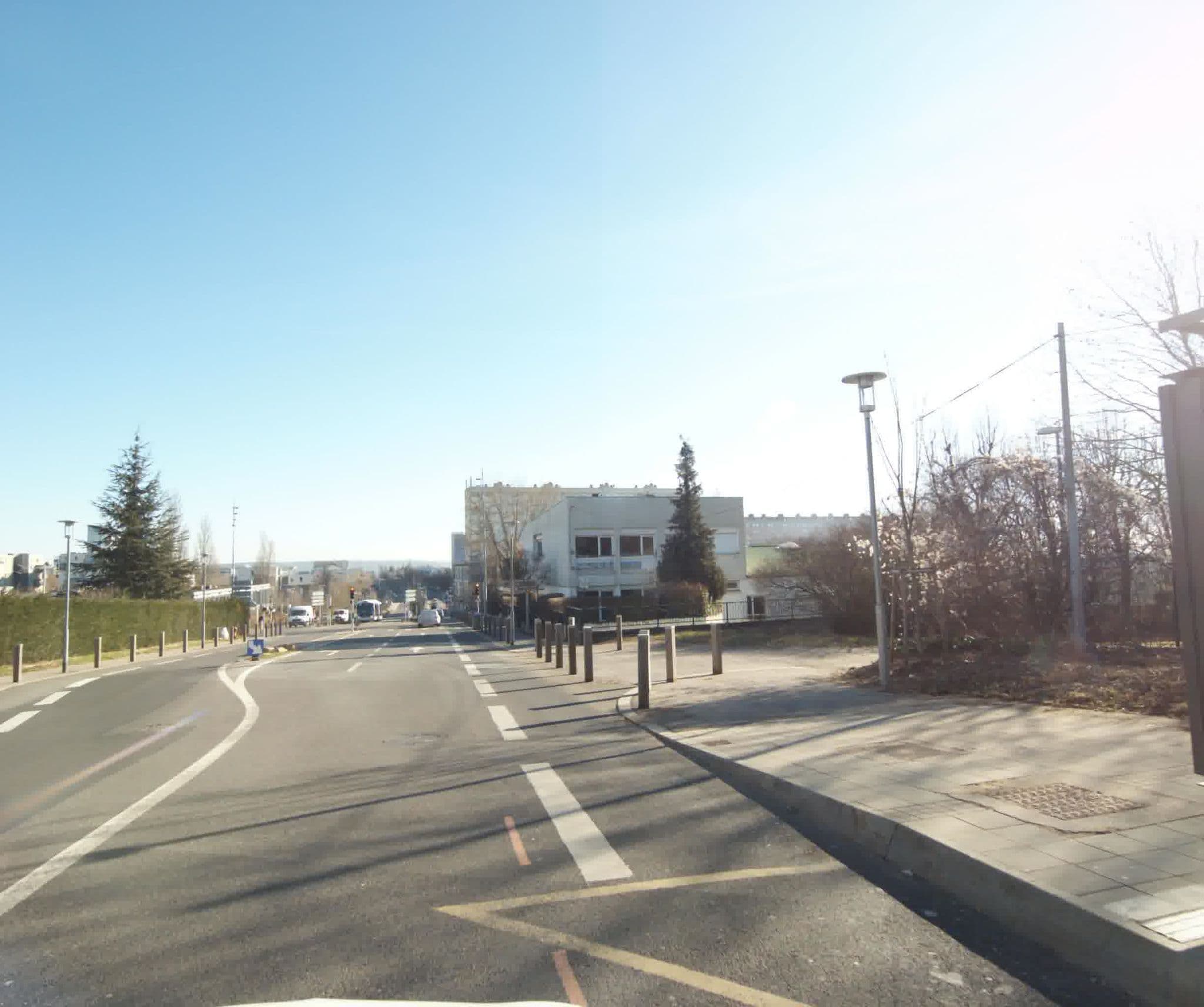 Street view near Hôtel Mister Bed, Laxou — © sogefi (CC BY-SA · Mapillary)