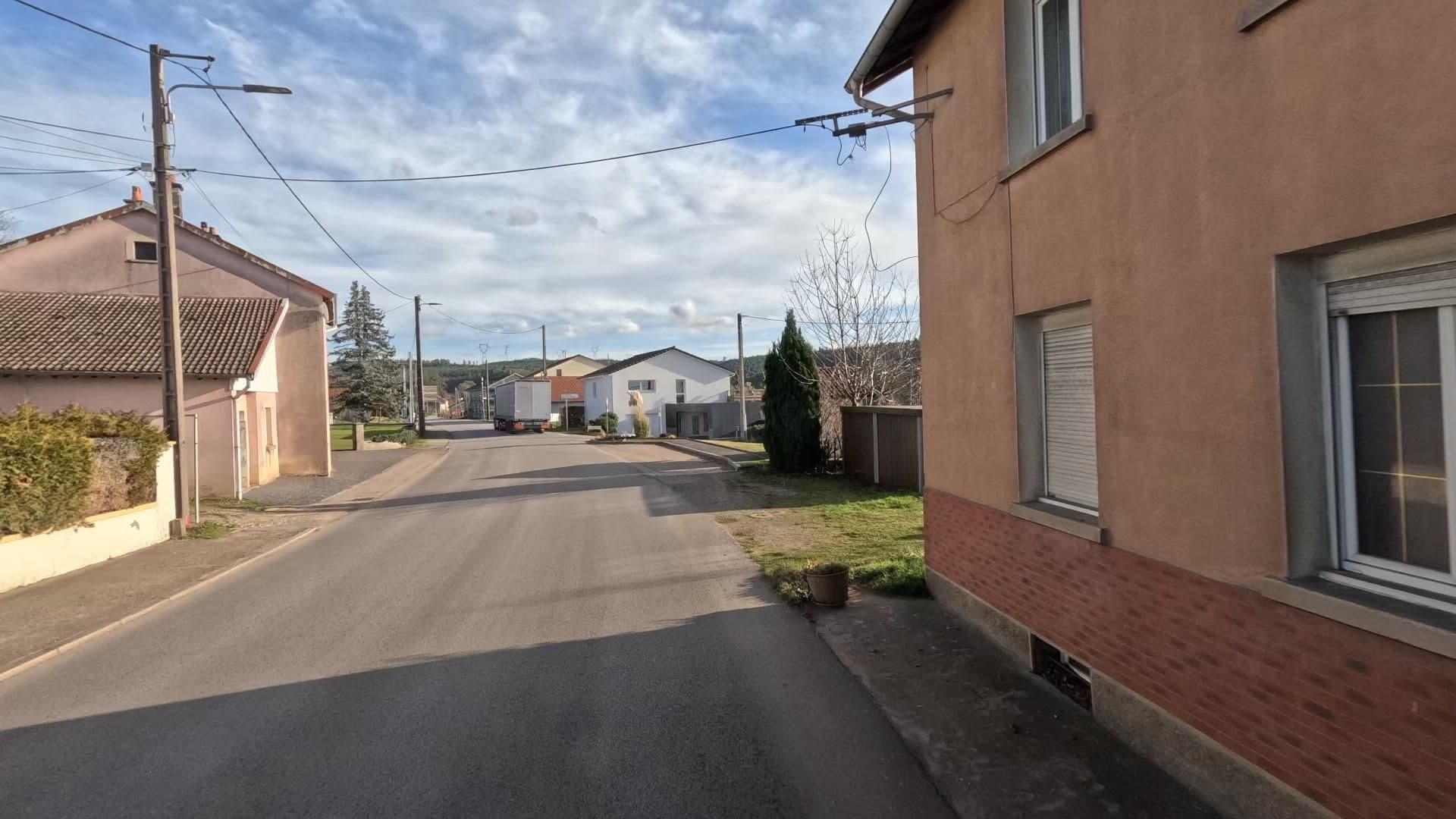 Street view near Domaine du Parc, Bruyères — © bct (CC BY-SA · Mapillary)