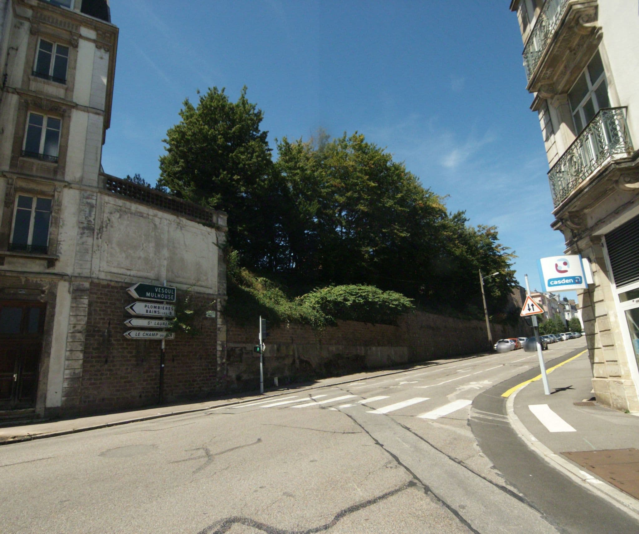 Street view near Naim, Chantraine — © andrianjakavah (CC BY-SA · Mapillary)