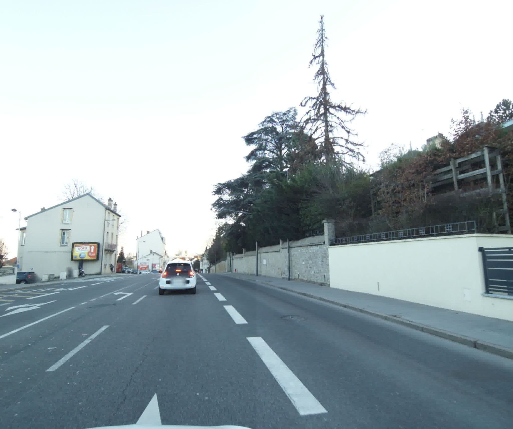 Street view near La Maison de Catherine, Maxéville — © sogefi (CC BY-SA · Mapillary)