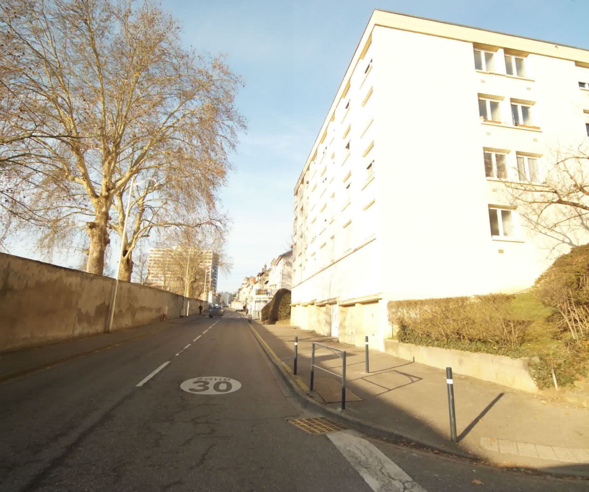 Street view near Conciergerie Cure d'Air, Laxou — © sogefi (CC BY-SA · Mapillary)