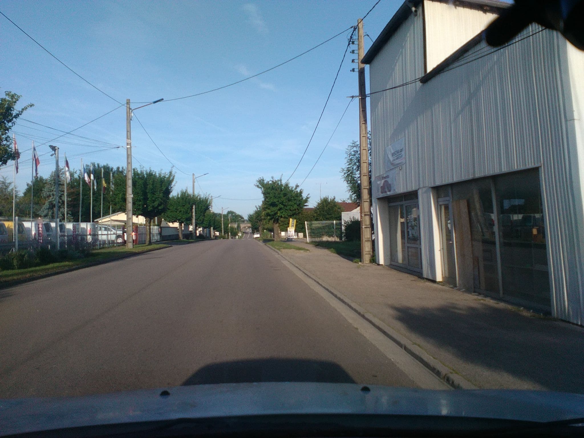 Street view near Hôtel Restaurant de Luth Mirecourt, Mirecourt — © blap (CC BY-SA · Mapillary)
