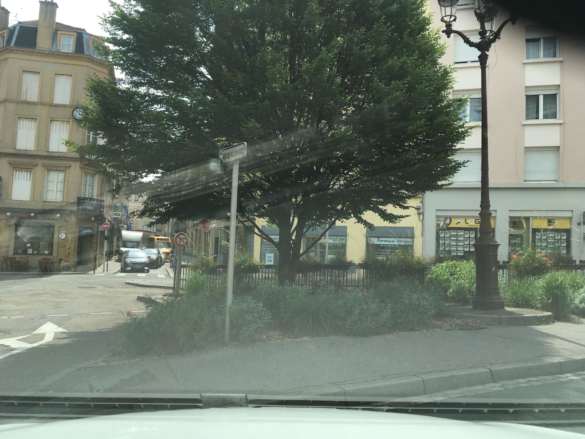 Street view near Appartement Champé, Metz — © mappy_sa (CC BY-SA · Mapillary)
