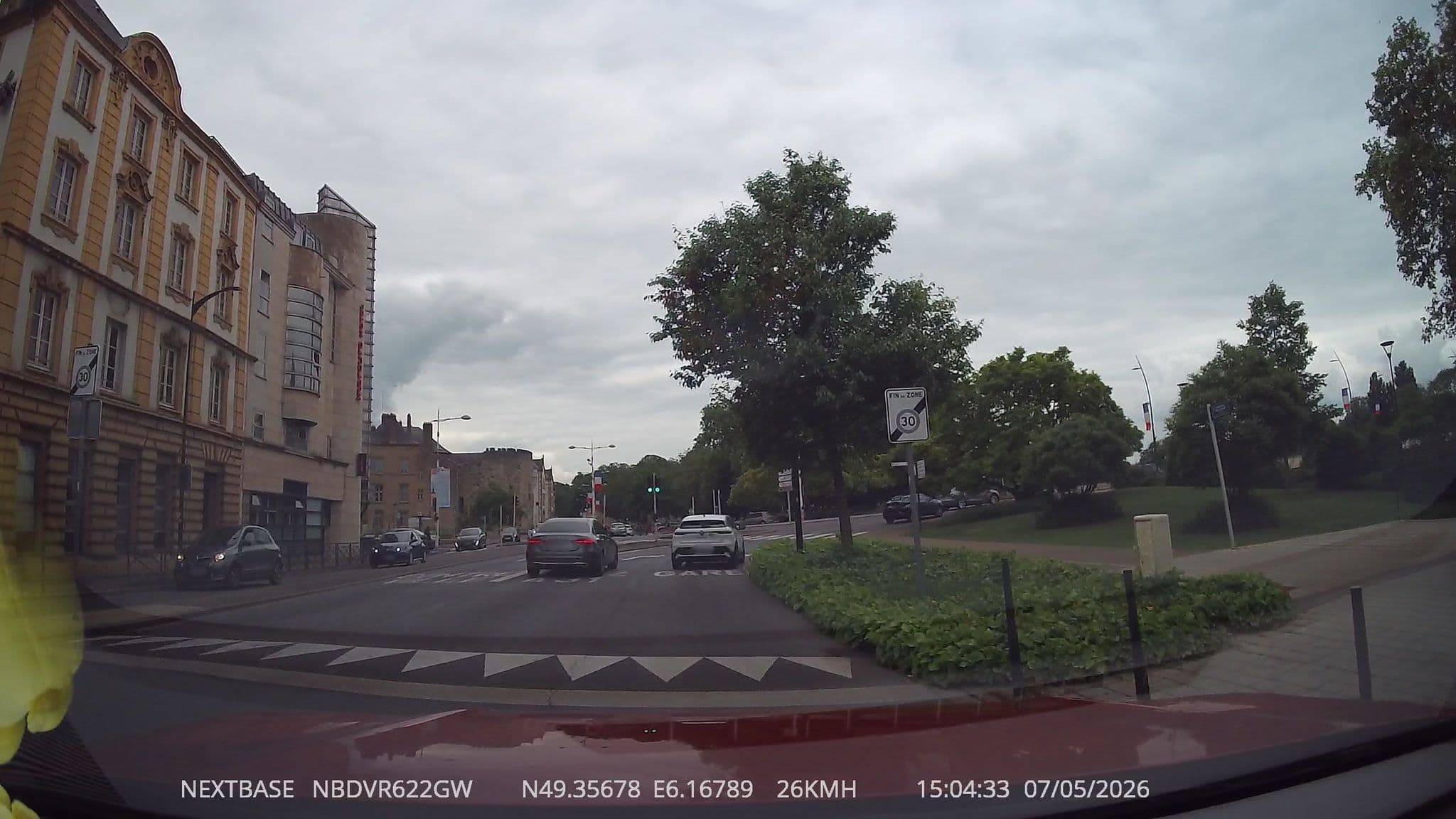 Street view near Hotel Mercure Thionville Centre Porte du Luxembourg, Thionville — © Vergilz (CC BY-SA · Mapillary)