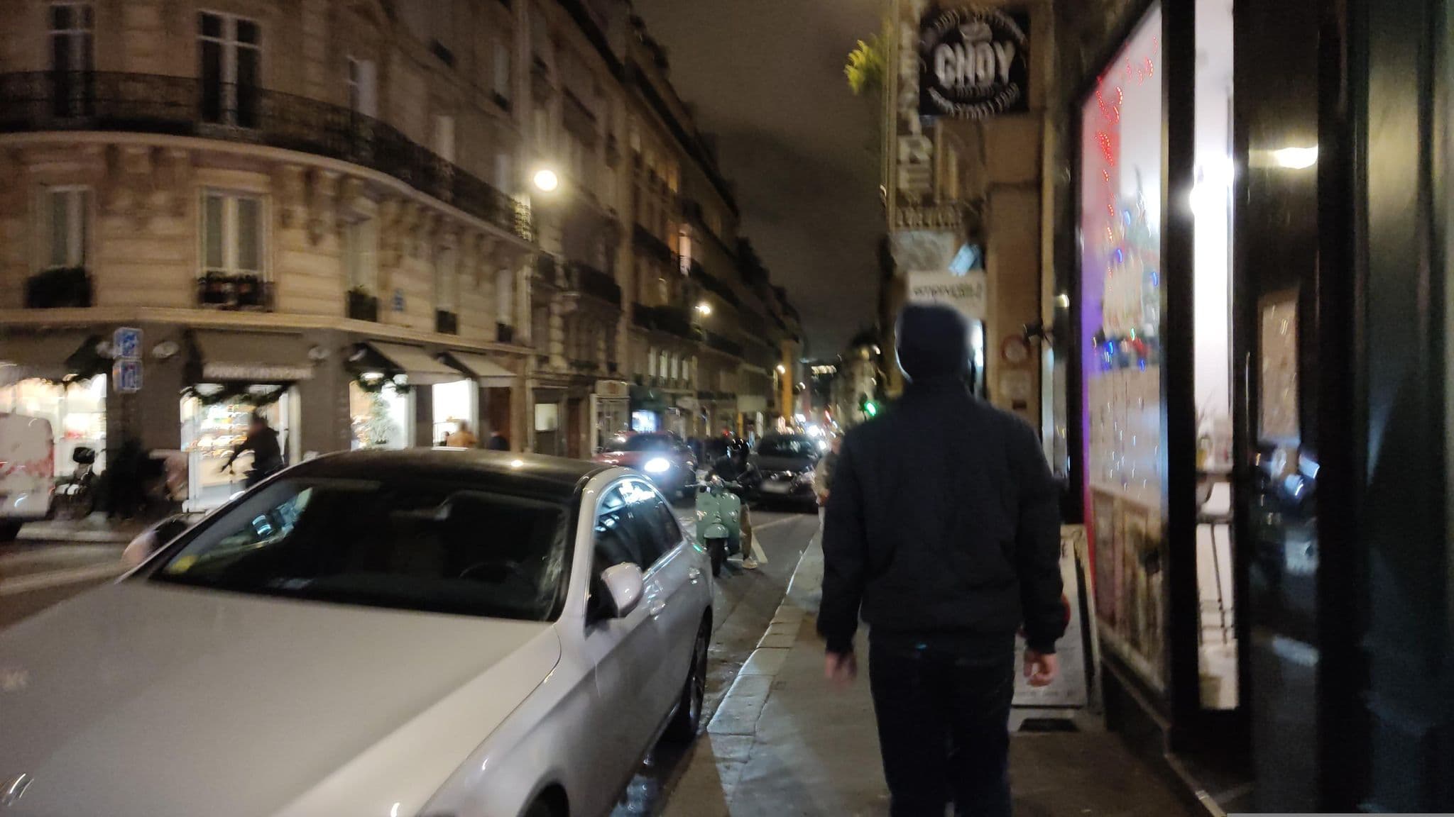 Street view near Le Cardinal, Paris 17 Batignolles-Monceau — © kaktus07 (CC BY-SA · Mapillary)
