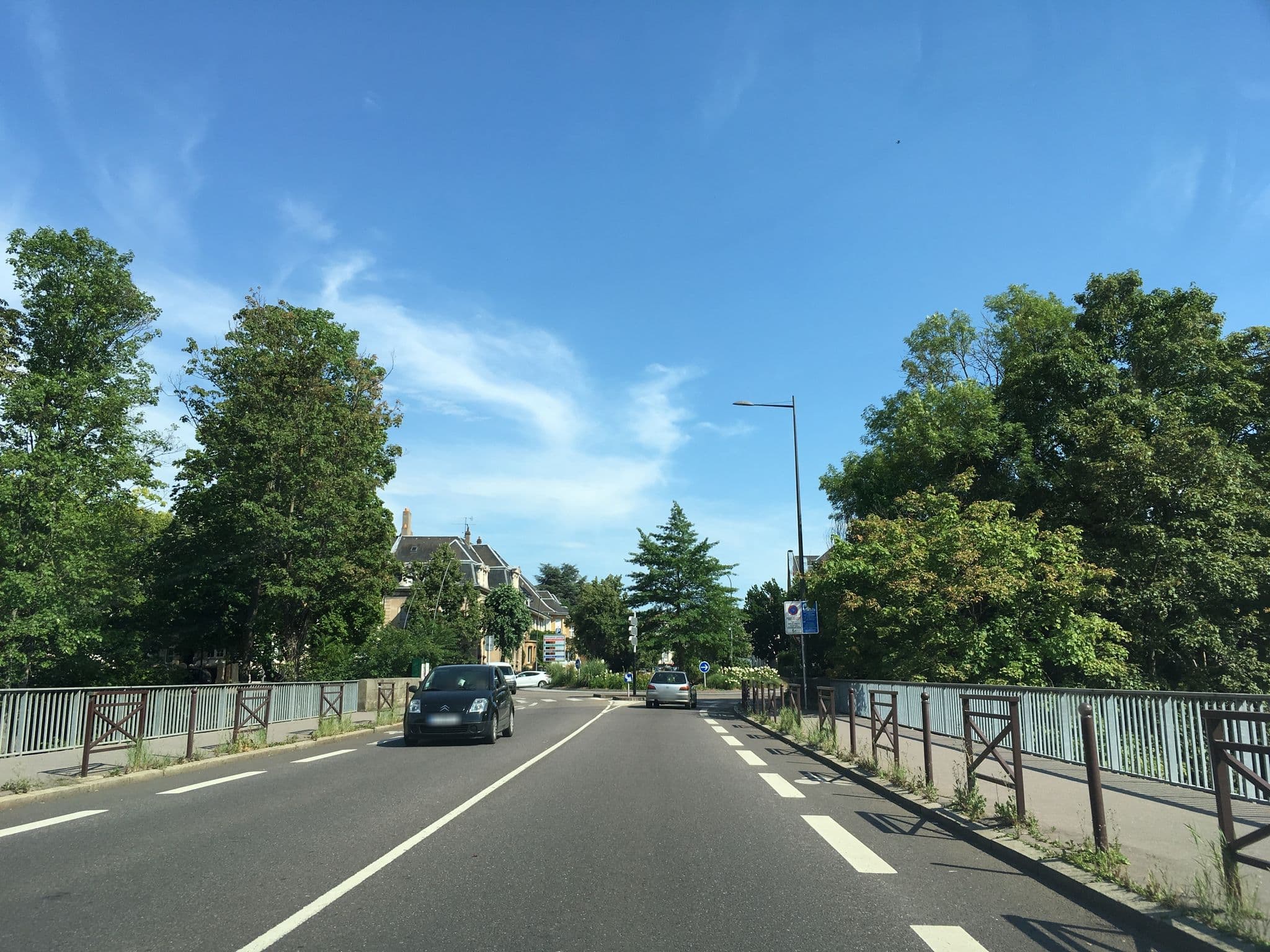 Street view near Péniche Alclair, Metz — © mappy_sa (CC BY-SA · Mapillary)