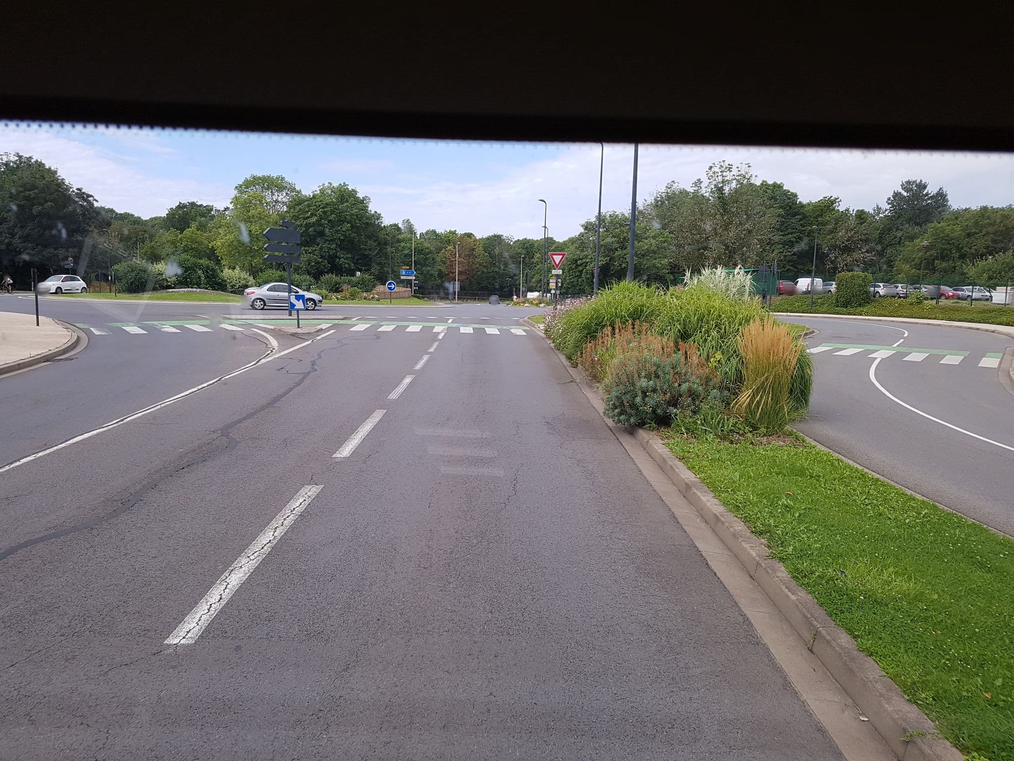 Street view near Selectour - La Boutique du Voyage, Yutz — © bernardvoyageur (CC BY-SA · Mapillary)