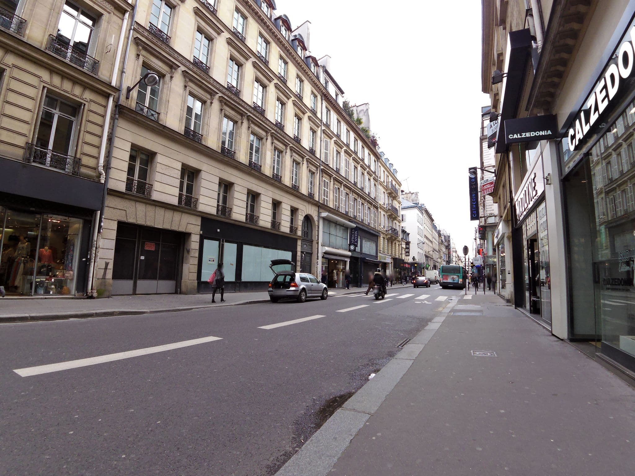 Street view near Hôtel Hélios Opéra, Paris 09 Opéra — © zors1843 (CC BY-SA · Mapillary)