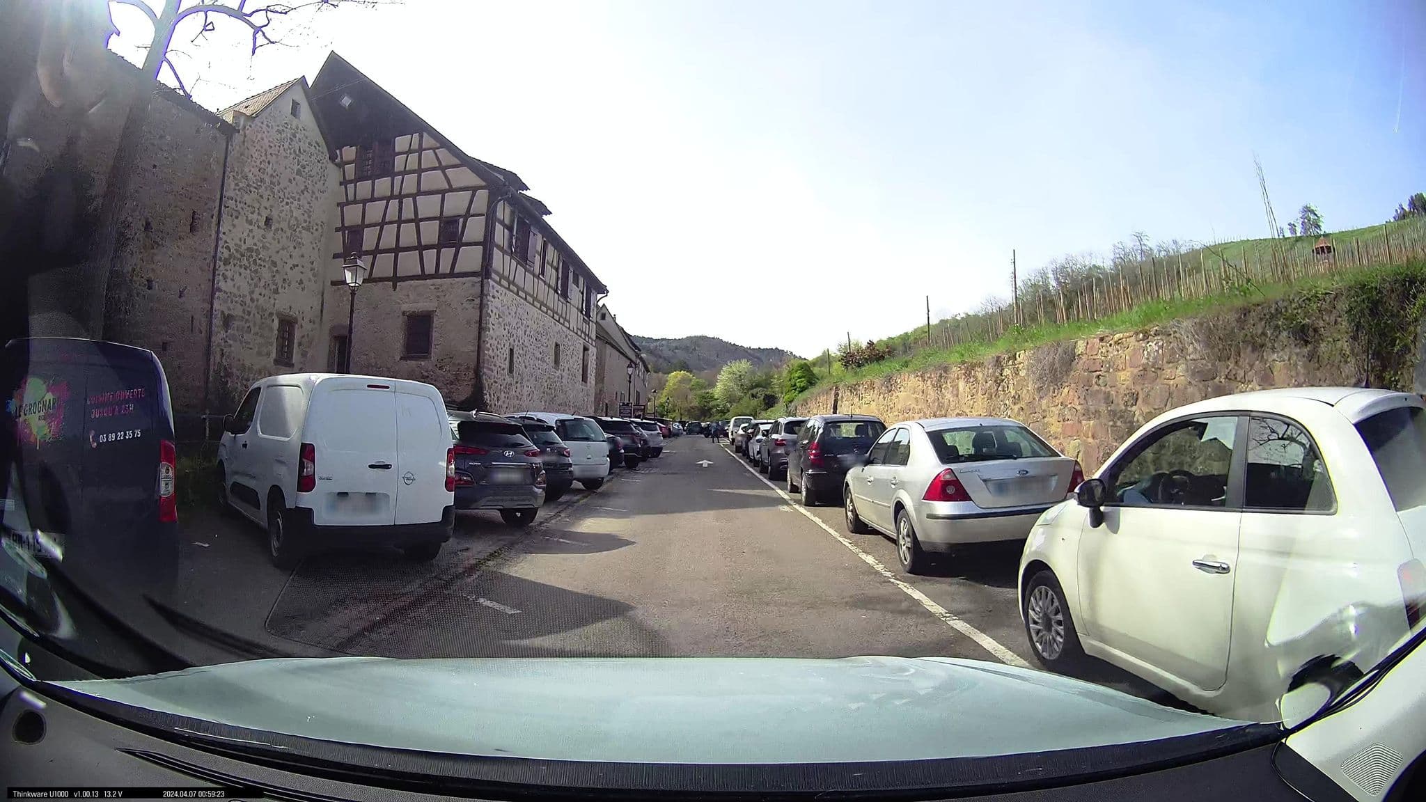 Street view near Les appartements de Louise, Riquewihr — © maxim752 (CC BY-SA · Mapillary)