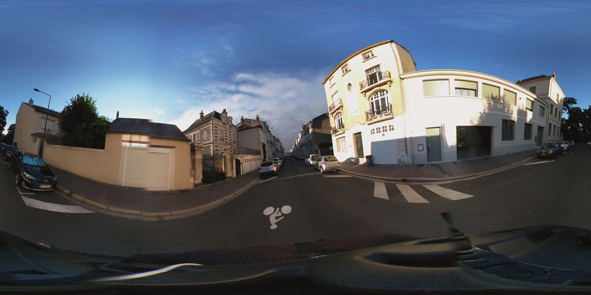 Street view near Central Parc, La Riche — © monsieur_a (CC BY-SA · Mapillary)