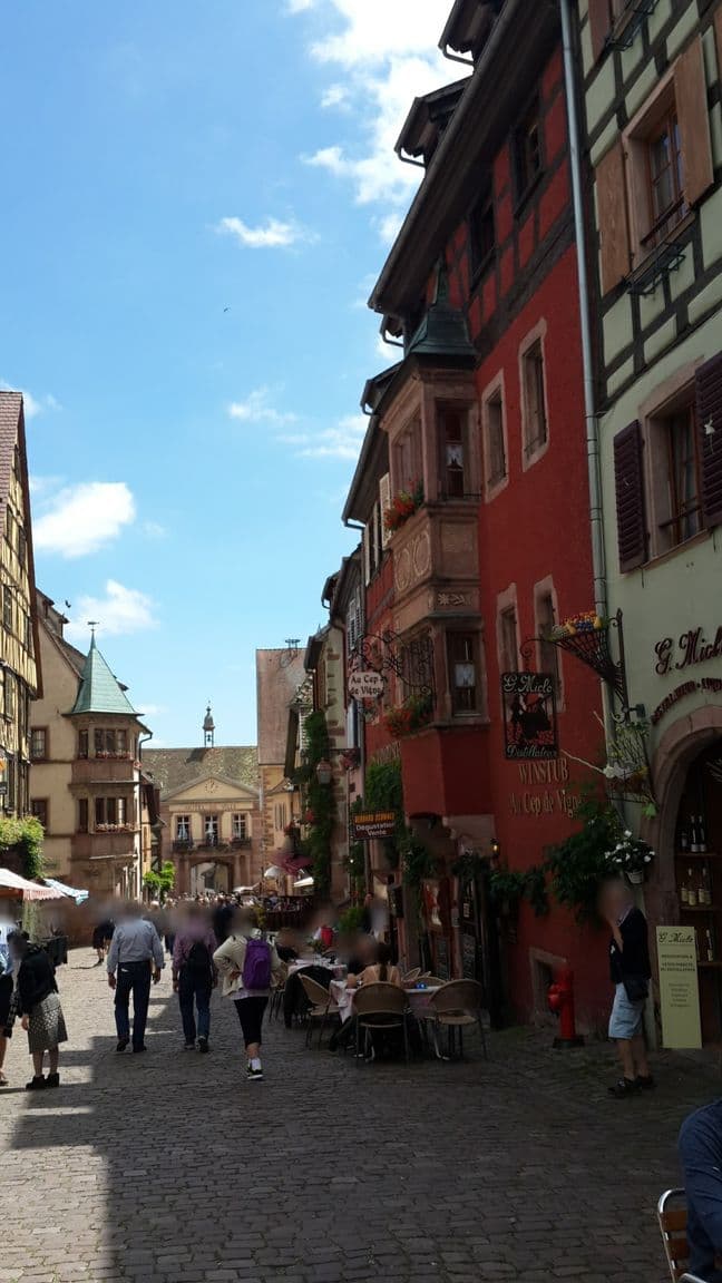 Street view near Hissla Riquewihr Apartments, Riquewihr — © mapfool (CC BY-SA · Mapillary)