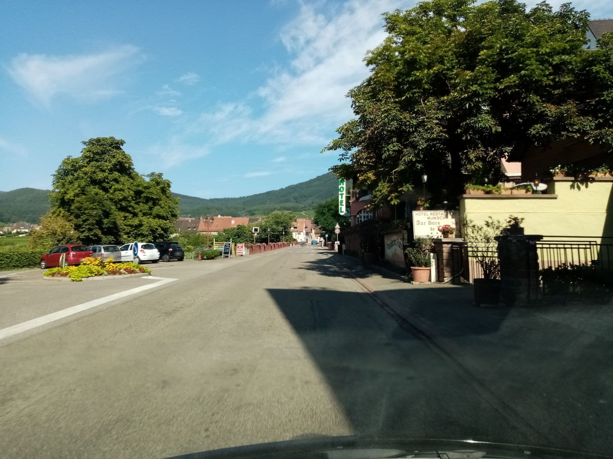 Street view near Aux Ducs de Lorraine, Bergheim — © micmin1972 (CC BY-SA · Mapillary)