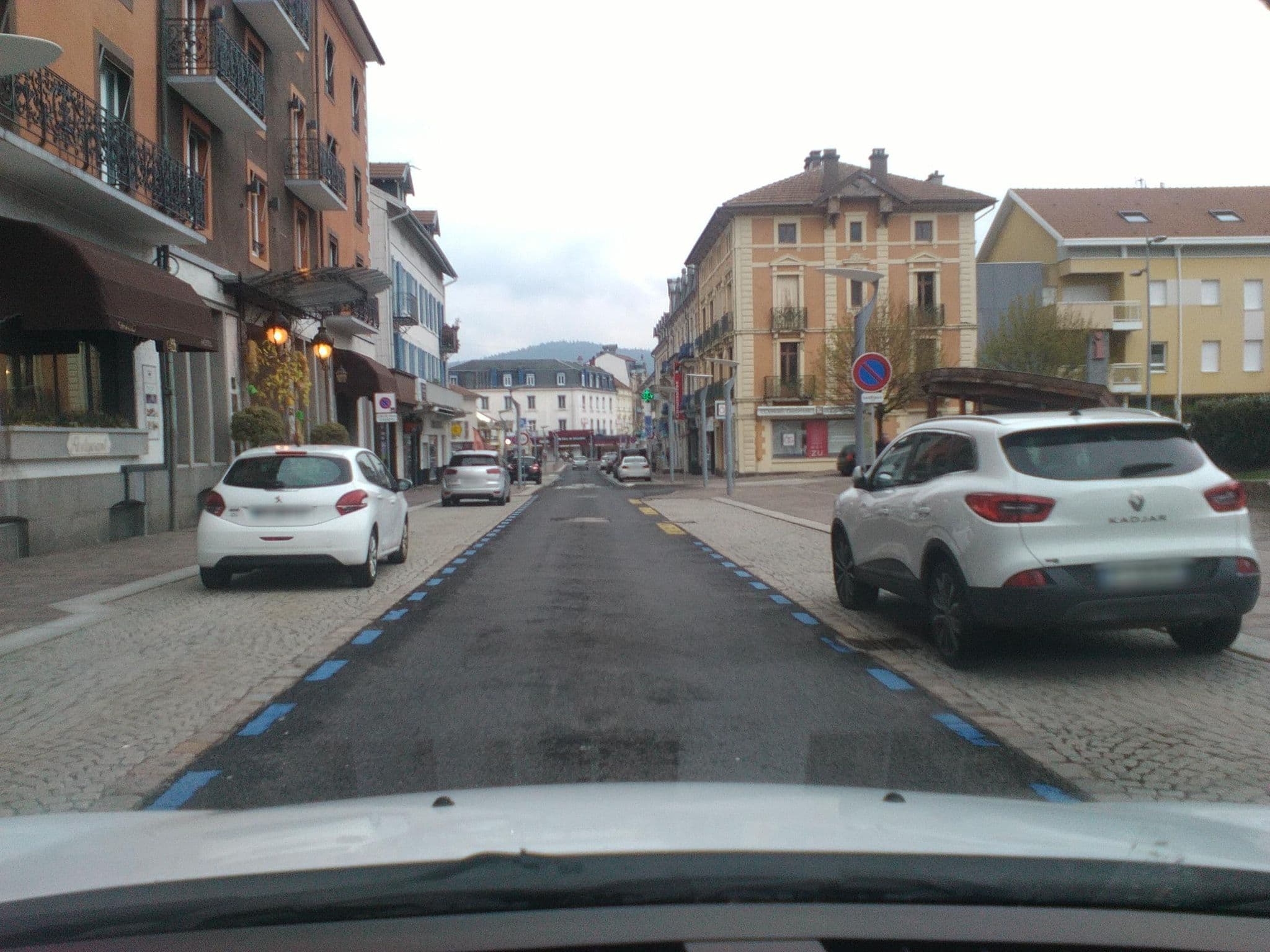 Street view near Le Grand Hôtel & Spa et son Chalet, Gérardmer — © blup (CC BY-SA · Mapillary)