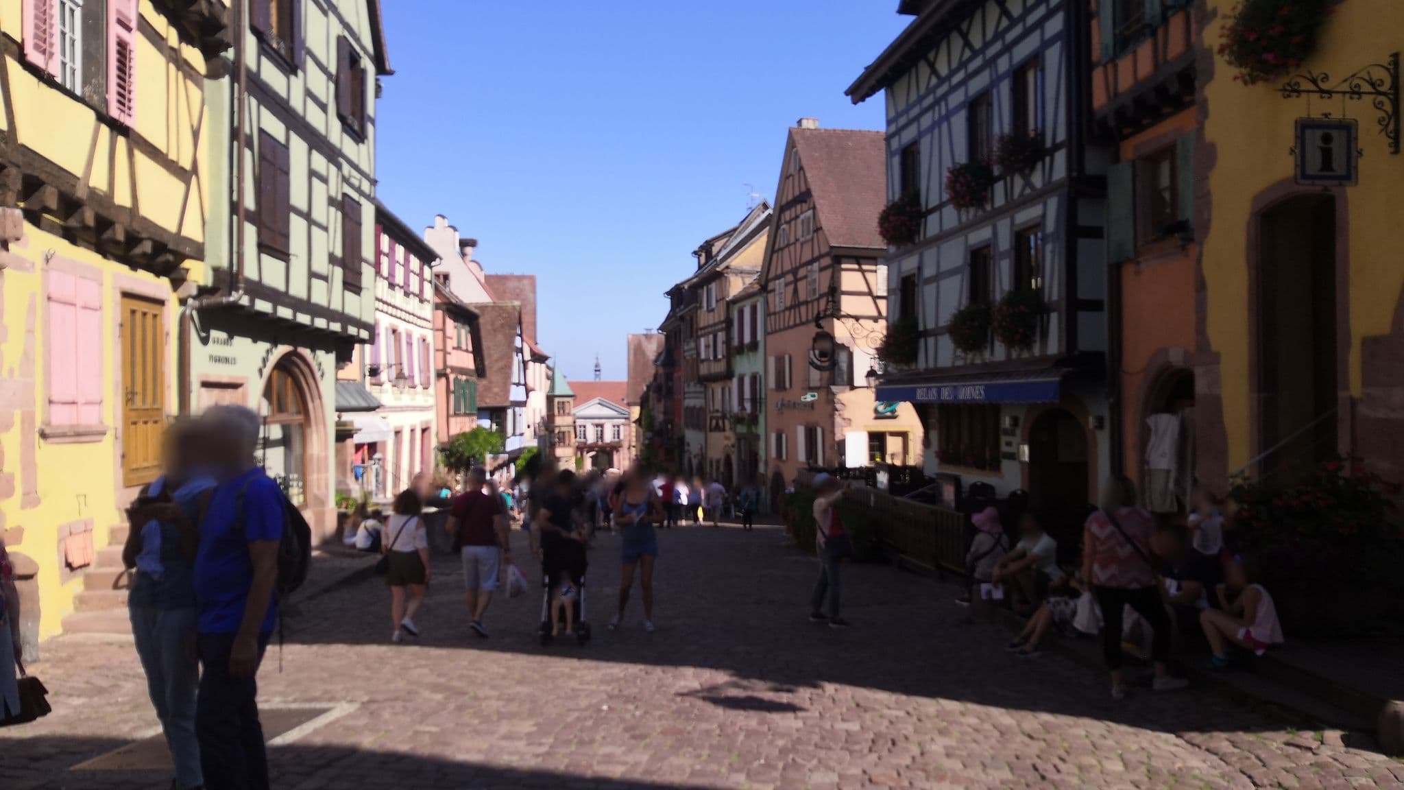 Street view near Maison Kiener, Riquewihr — © aa_blaablaa (CC BY-SA · Mapillary)