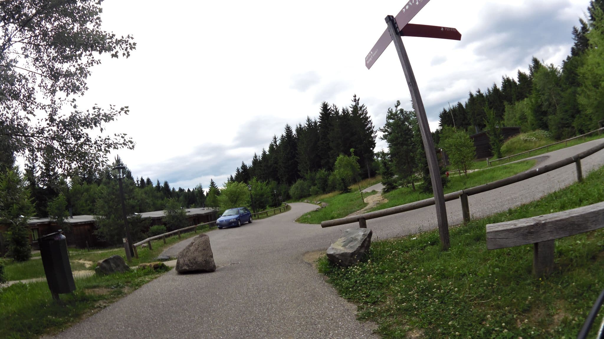 Street view near Cottage 712, Lorquin — © stalfur (CC BY-SA · Mapillary)