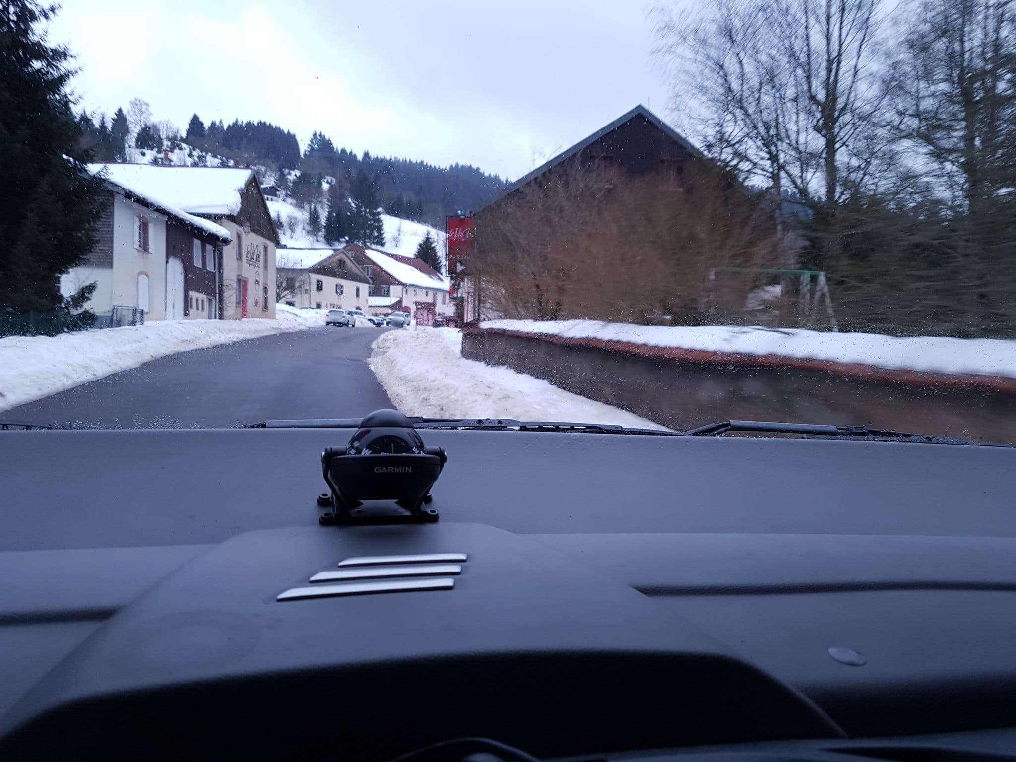 Street view near Auberge Du Val Joli, Soultzeren — © bernardvoyageur (CC BY-SA · Mapillary)