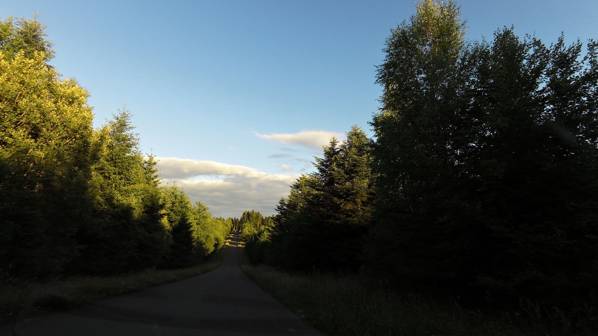 Street view near Cottage 855, Lorquin — © stalfur (CC BY-SA · Mapillary)