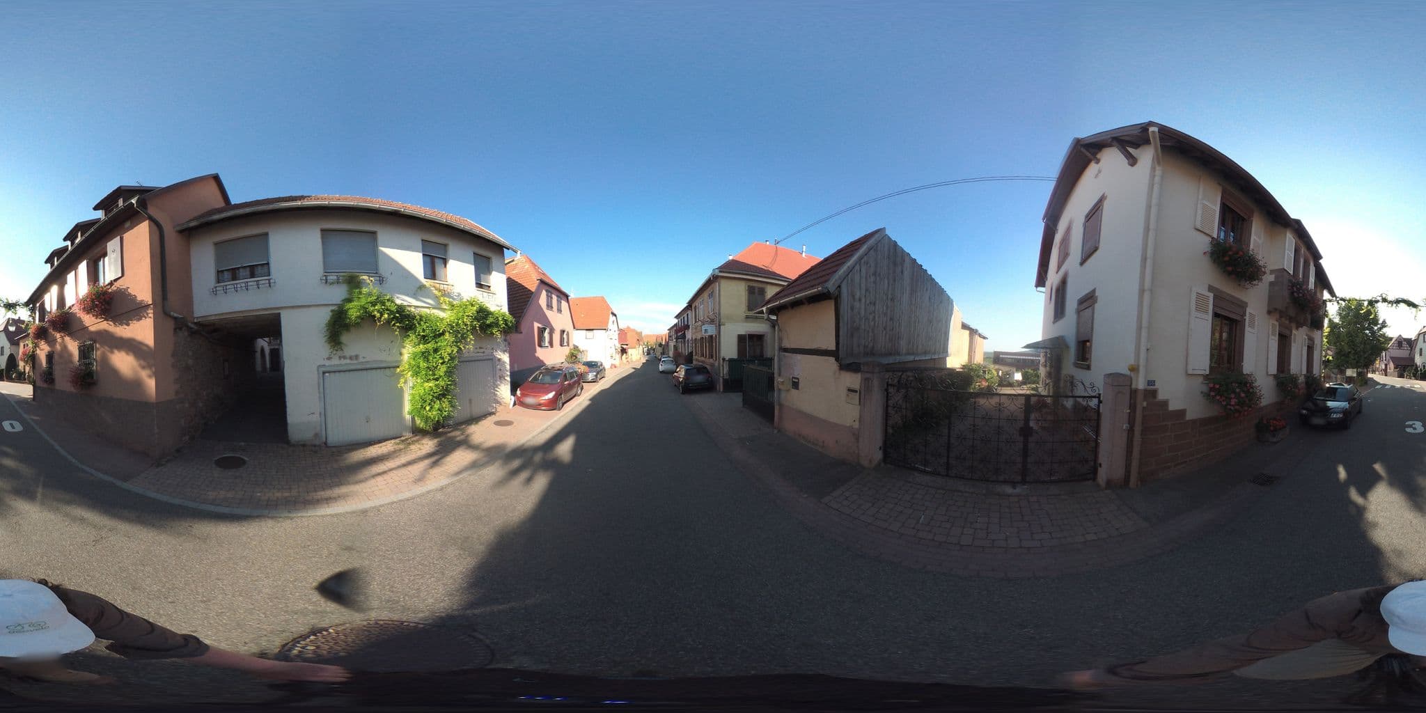 Street view near Gite Ungersberg, Epfig — © geovelo (CC BY-SA · Mapillary)