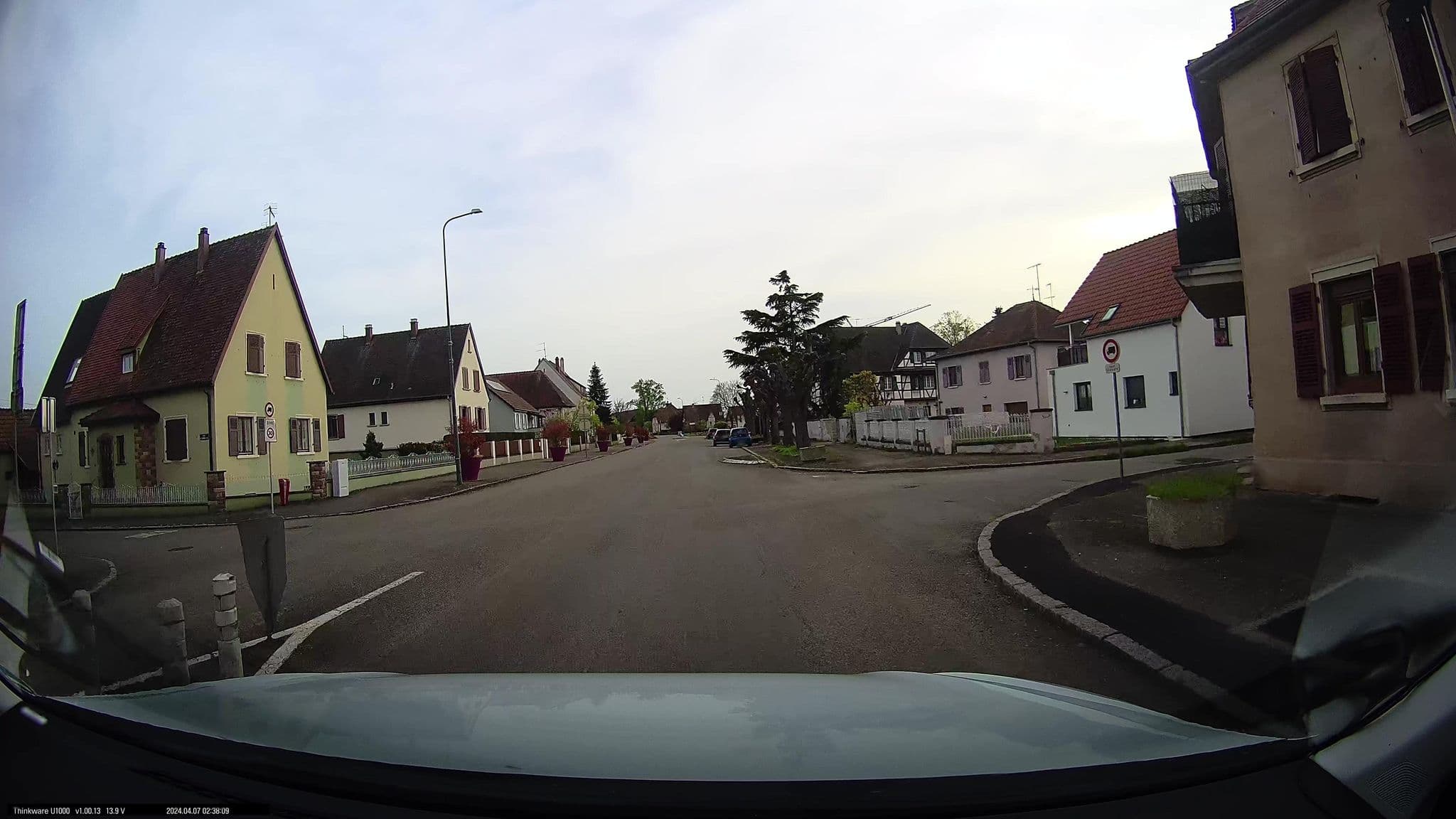 Street view near Hôtel-Restau Utzmann, Ostheim — © maxim752 (CC BY-SA · Mapillary)