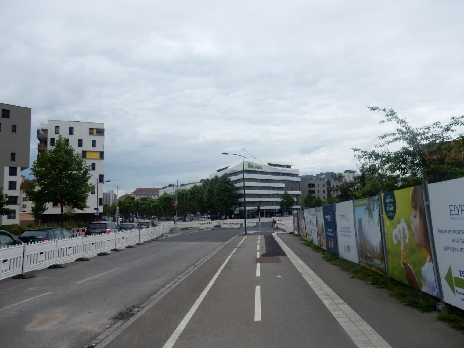 Street view near Résidence étudiante Nemea Strasbourg Elypseo, Strasbourg — © sarant (CC BY-SA · Mapillary)