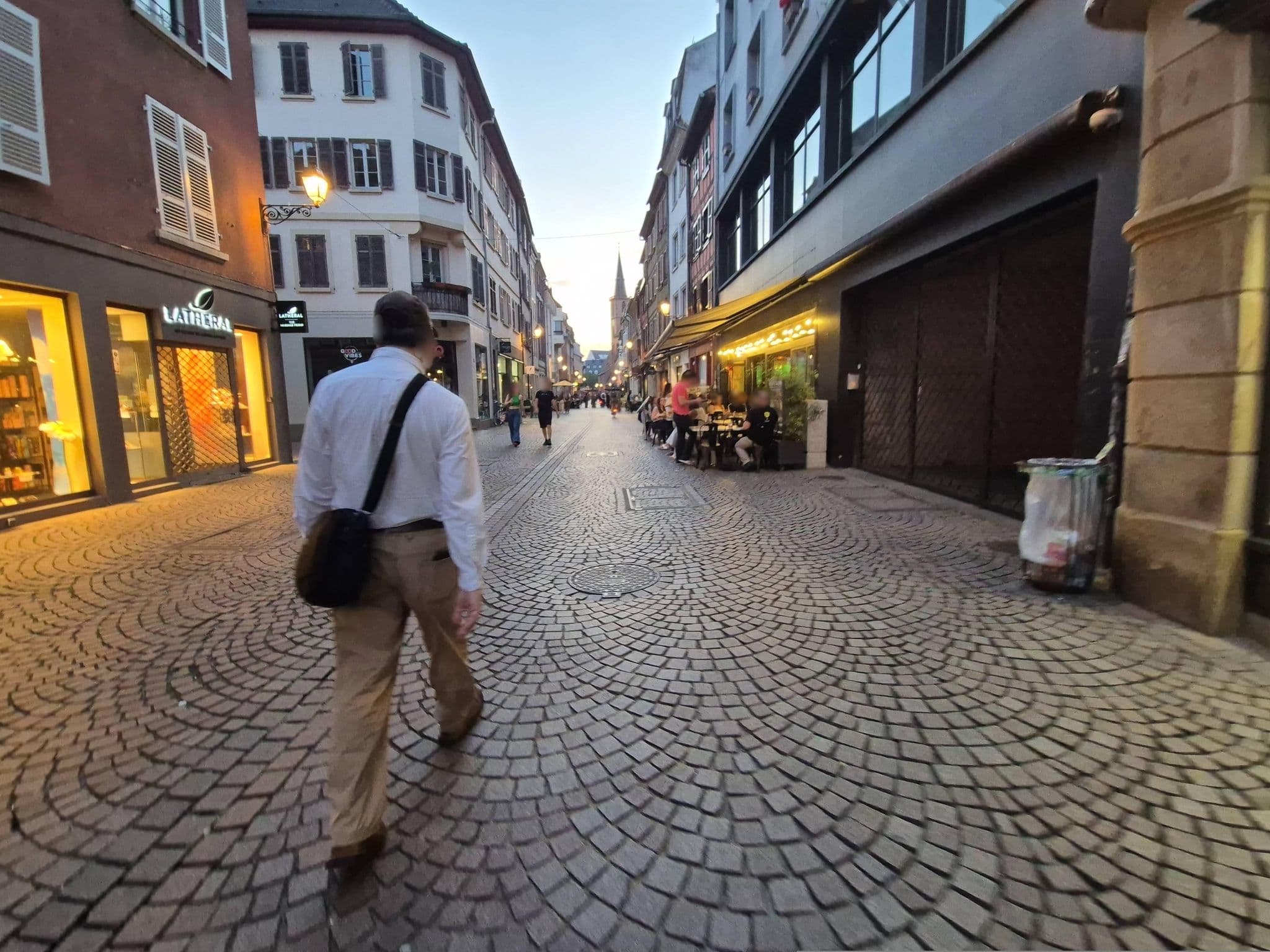 Street view near Relais Départemental du Tourisme en Milieu Rural, Strasbourg — © jopparn (CC BY-SA · Mapillary)