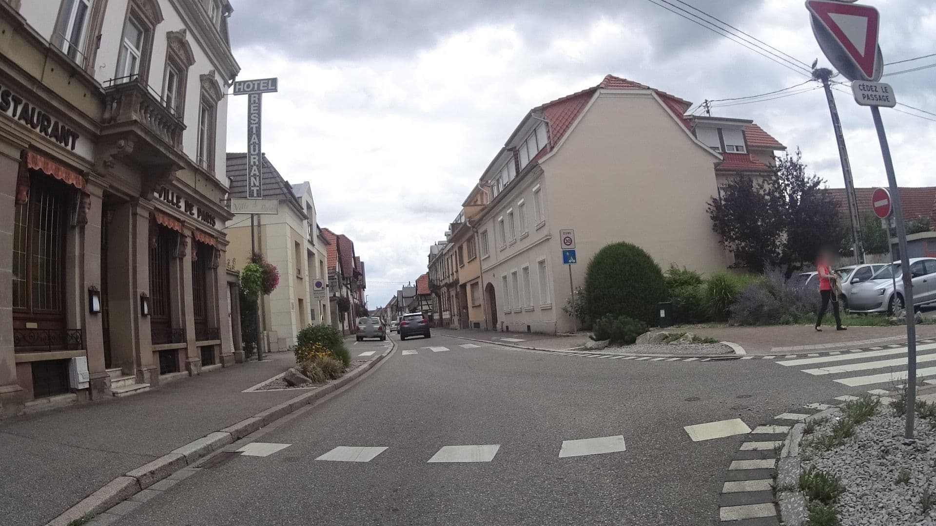 Street view near Hôtel Restaurant Ville de Paris, Brumath — © ramap (CC BY-SA · Mapillary)