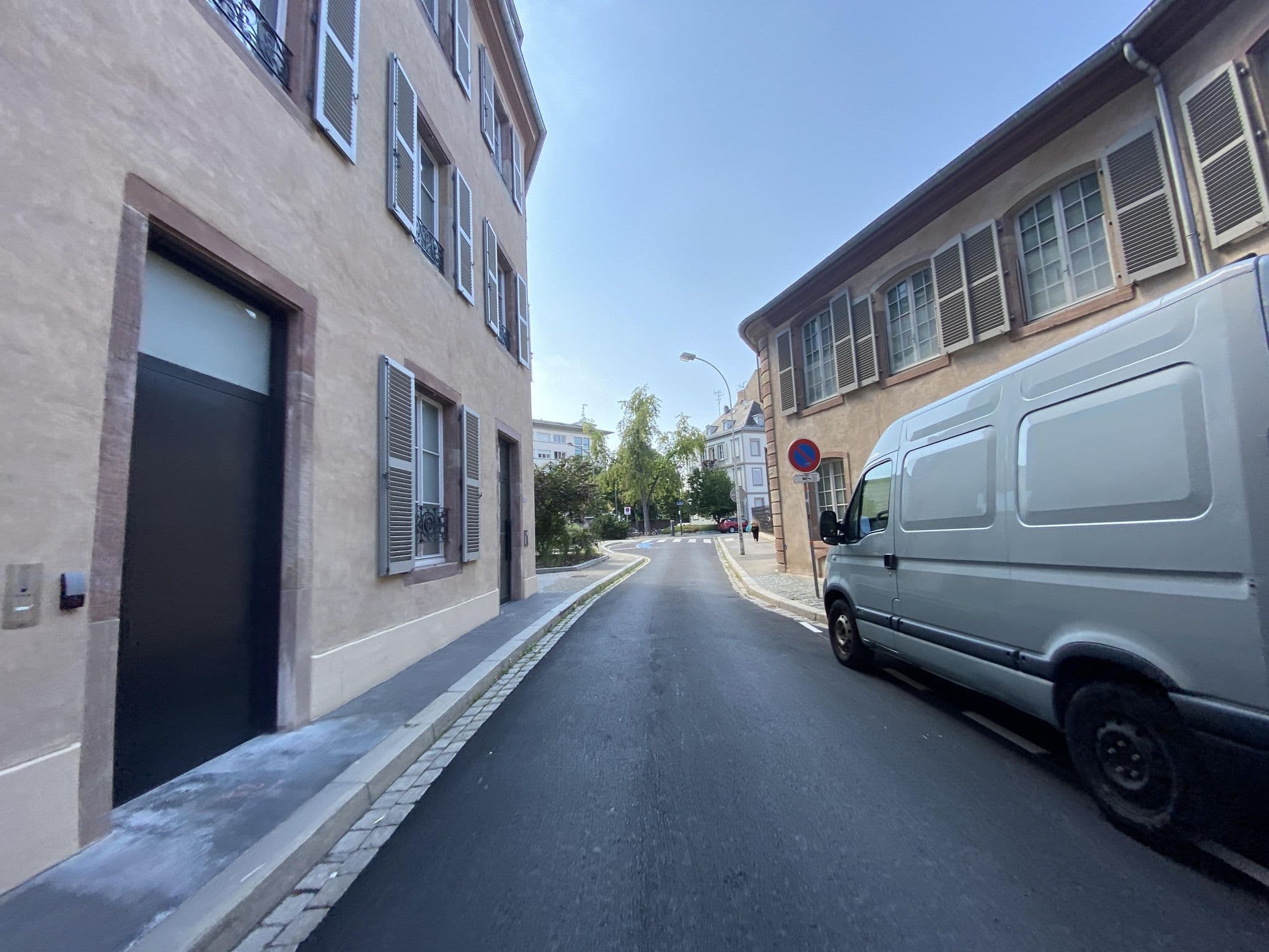 Street view near Hôtel des Haras, Strasbourg — © quentins (CC BY-SA · Mapillary)