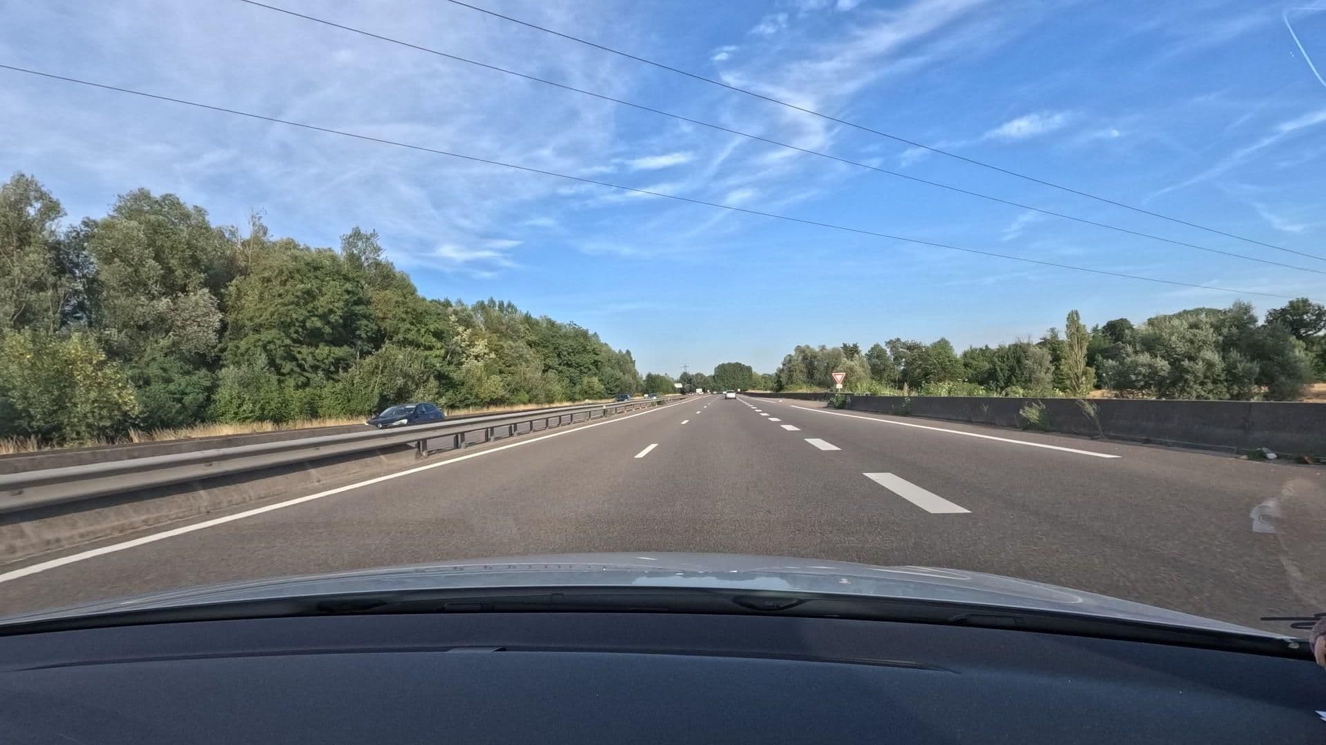 Street view near Campanille Strasbourg Sud, Eschau — © bct (CC BY-SA · Mapillary)