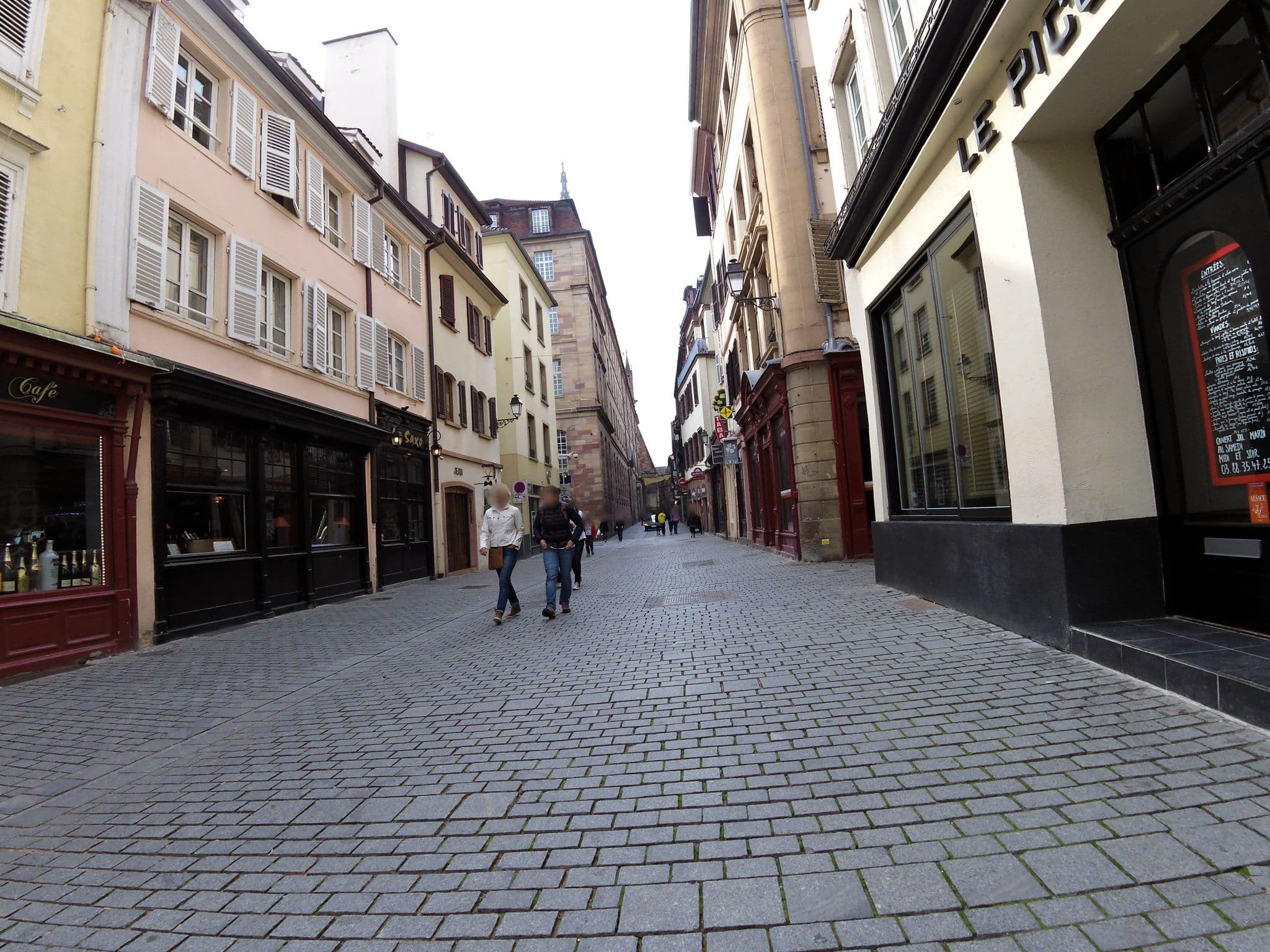Street view near Bel appartement hypercentre de Strasbourg, Strasbourg — © thomersch (CC BY-SA · Mapillary)