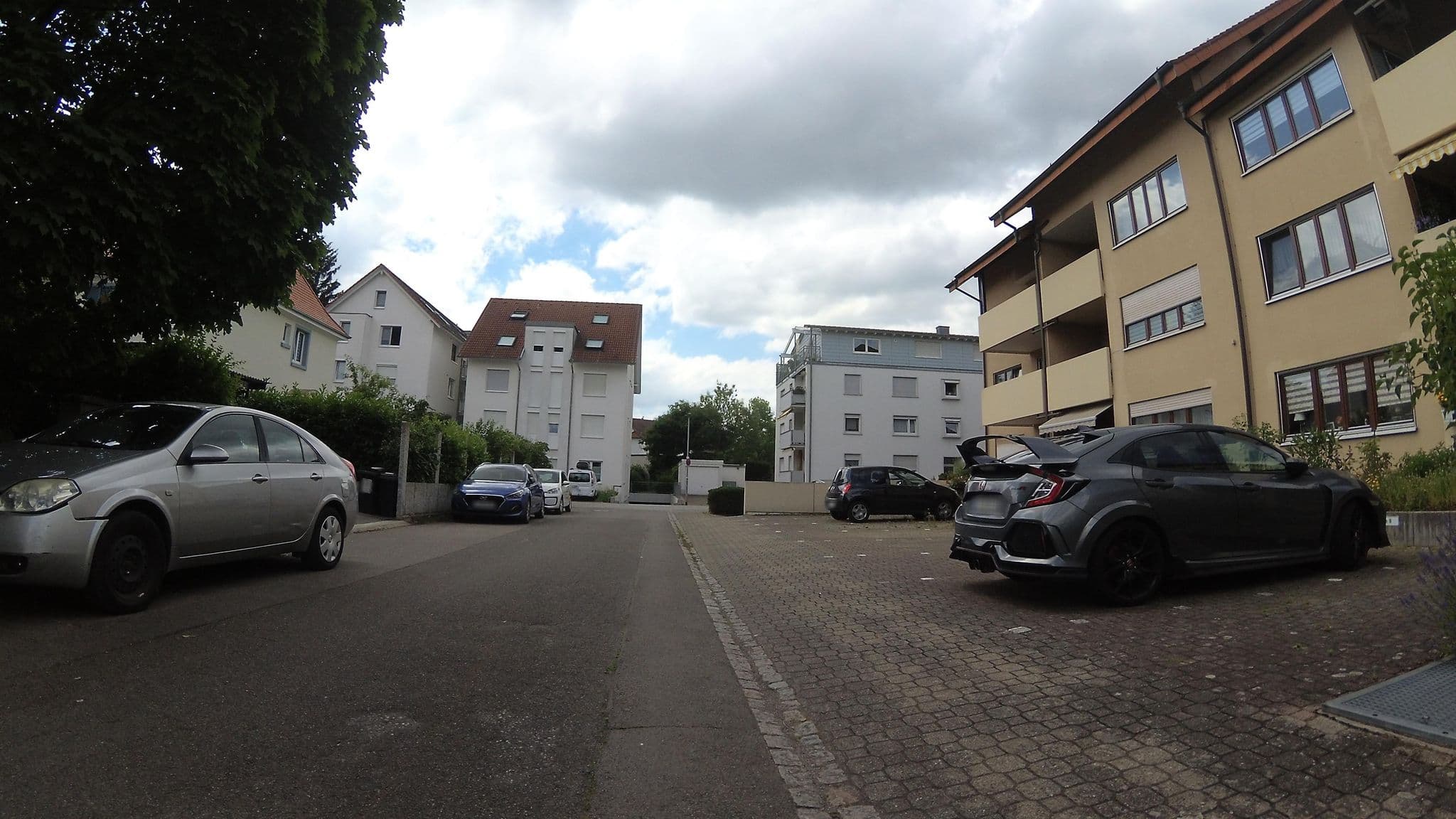 Street view near Vera Sievers Ferienwohnungvermietung, Weil am Rhein — © teddy73 (CC BY-SA · Mapillary)
