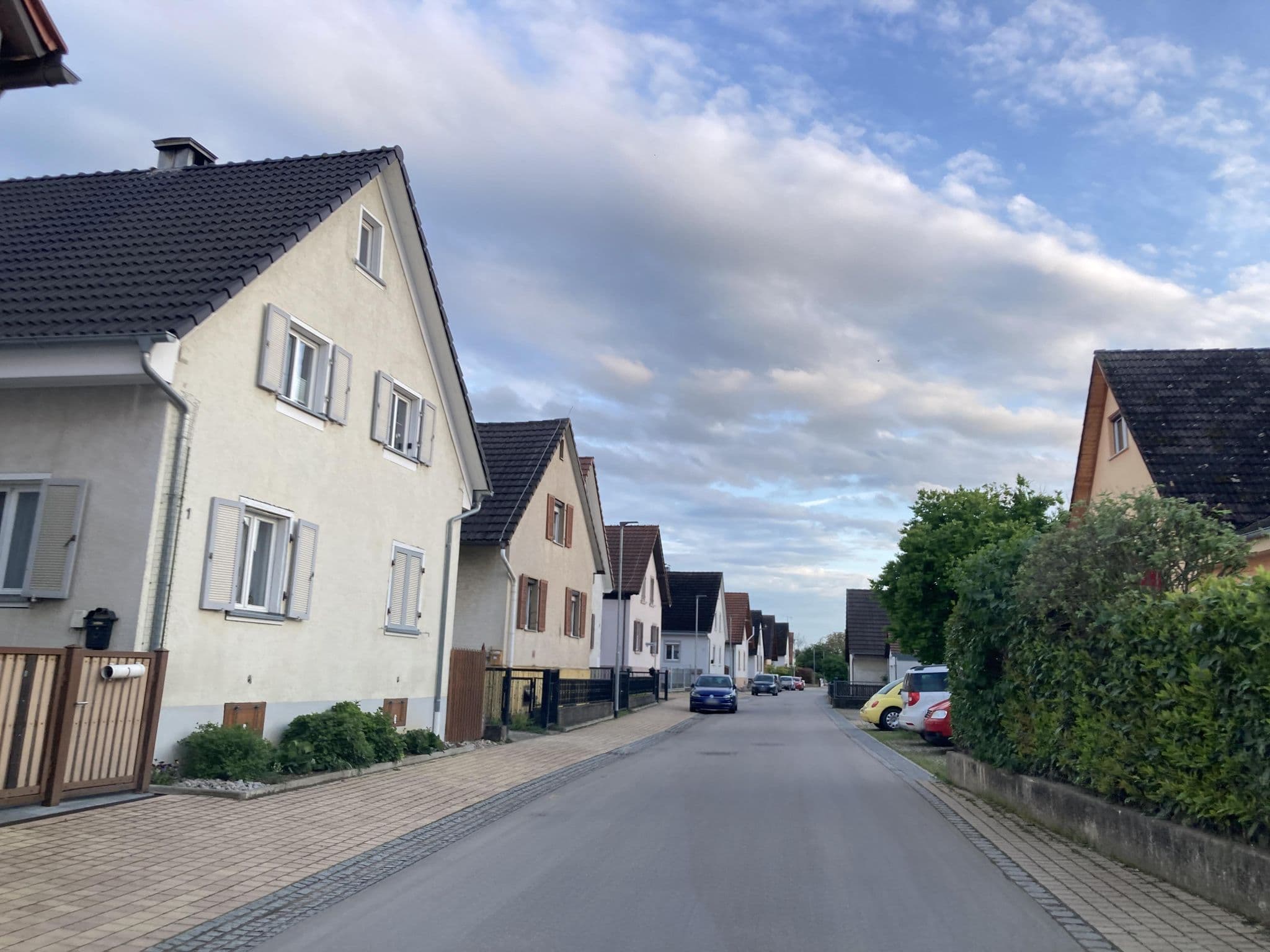 Street view near Zum Pfauen, Buggingen — © tasmaniadevil (CC BY-SA · Mapillary)