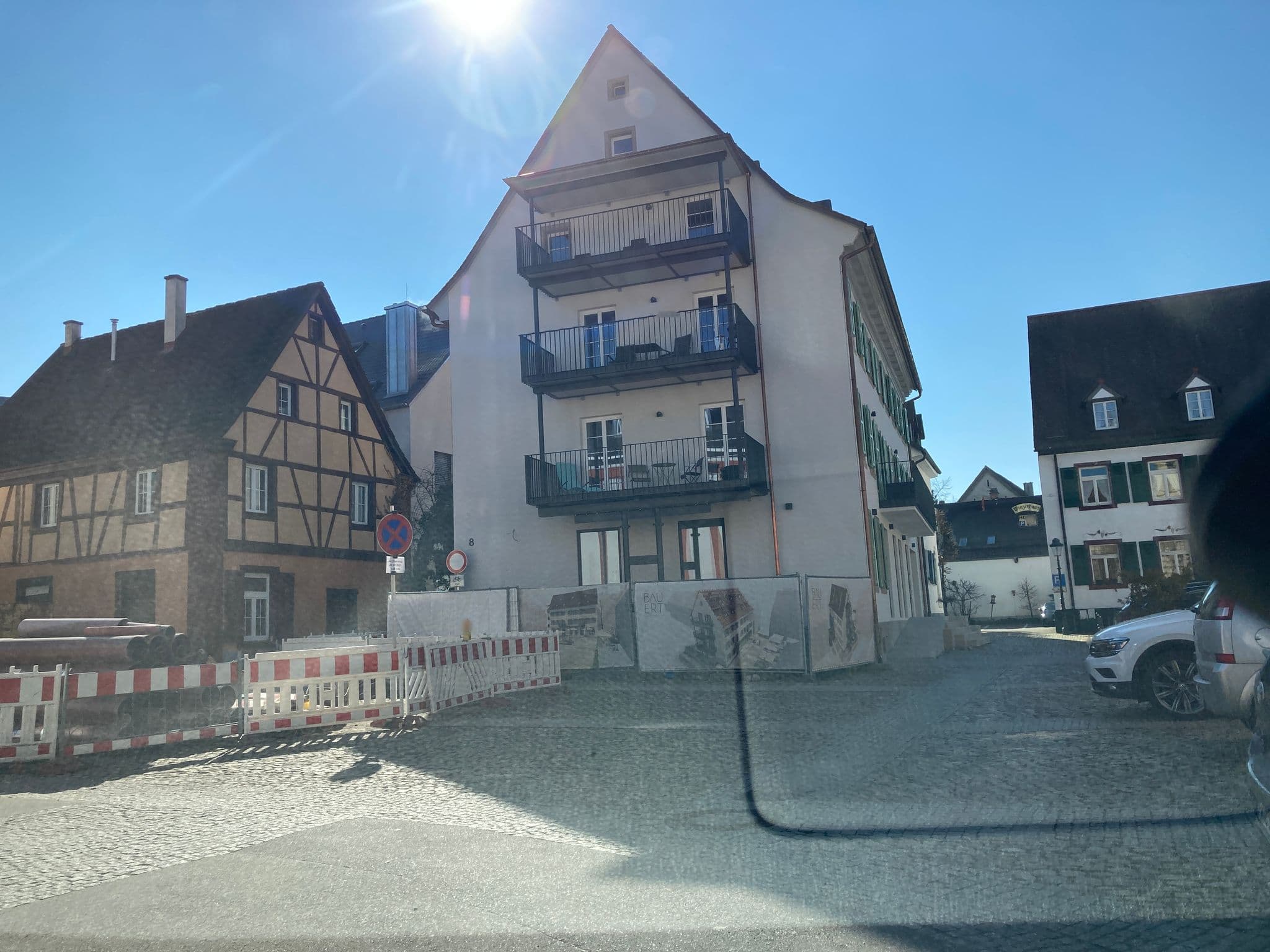Street view near Hotel-Restaurant Stadthaus, Müllheim — © tasmaniadevil (CC BY-SA · Mapillary)