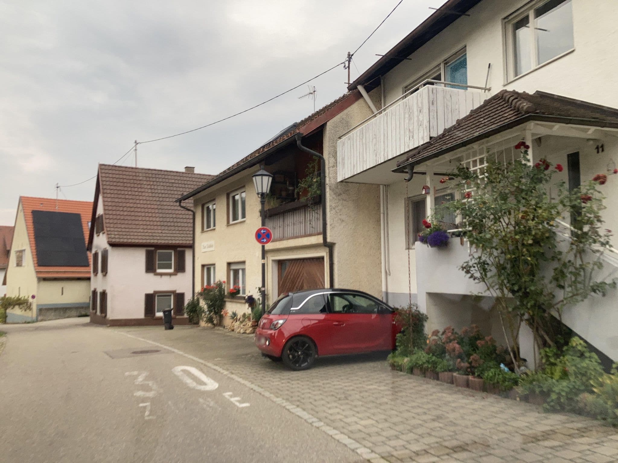 Street view near Zur Alten Dame, Müllheim-Feldberg — © tasmaniadevil (CC BY-SA · Mapillary)
