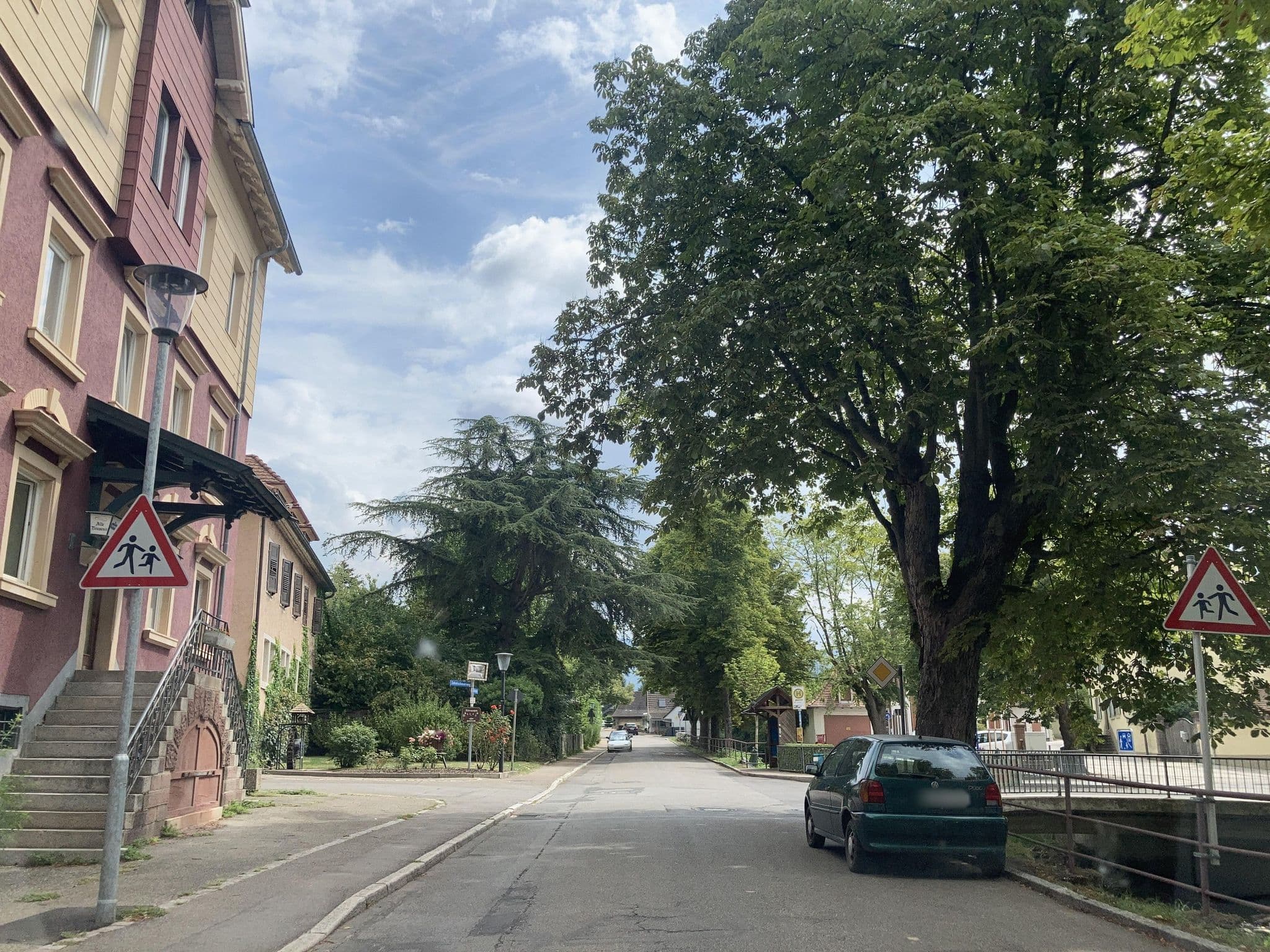 Street view near Alte Brauerei, Badenweiler — © tasmaniadevil (CC BY-SA · Mapillary)