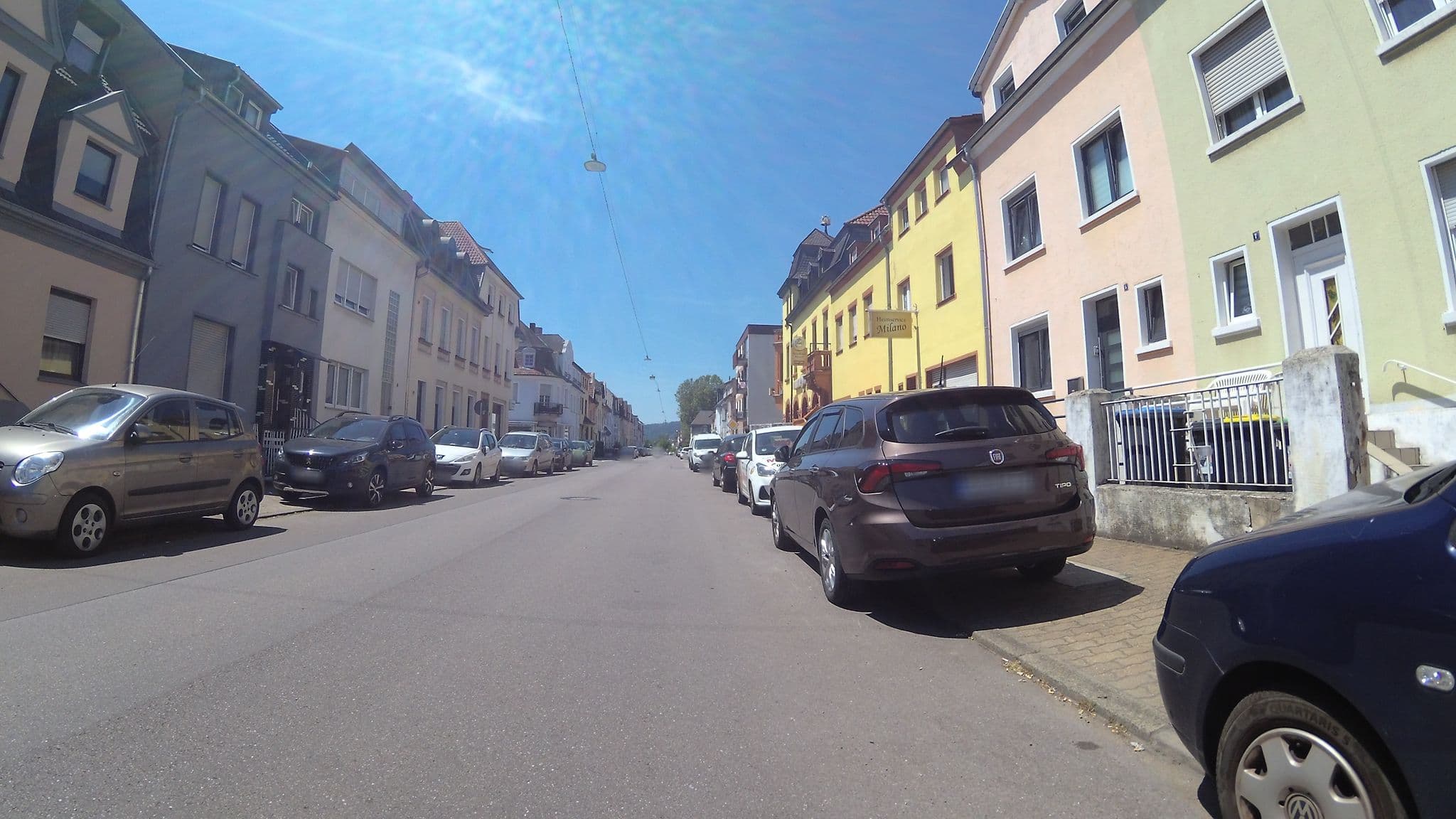 Street view near Saarland Hotel König, Dillingen — © teddy73 (CC BY-SA · Mapillary)