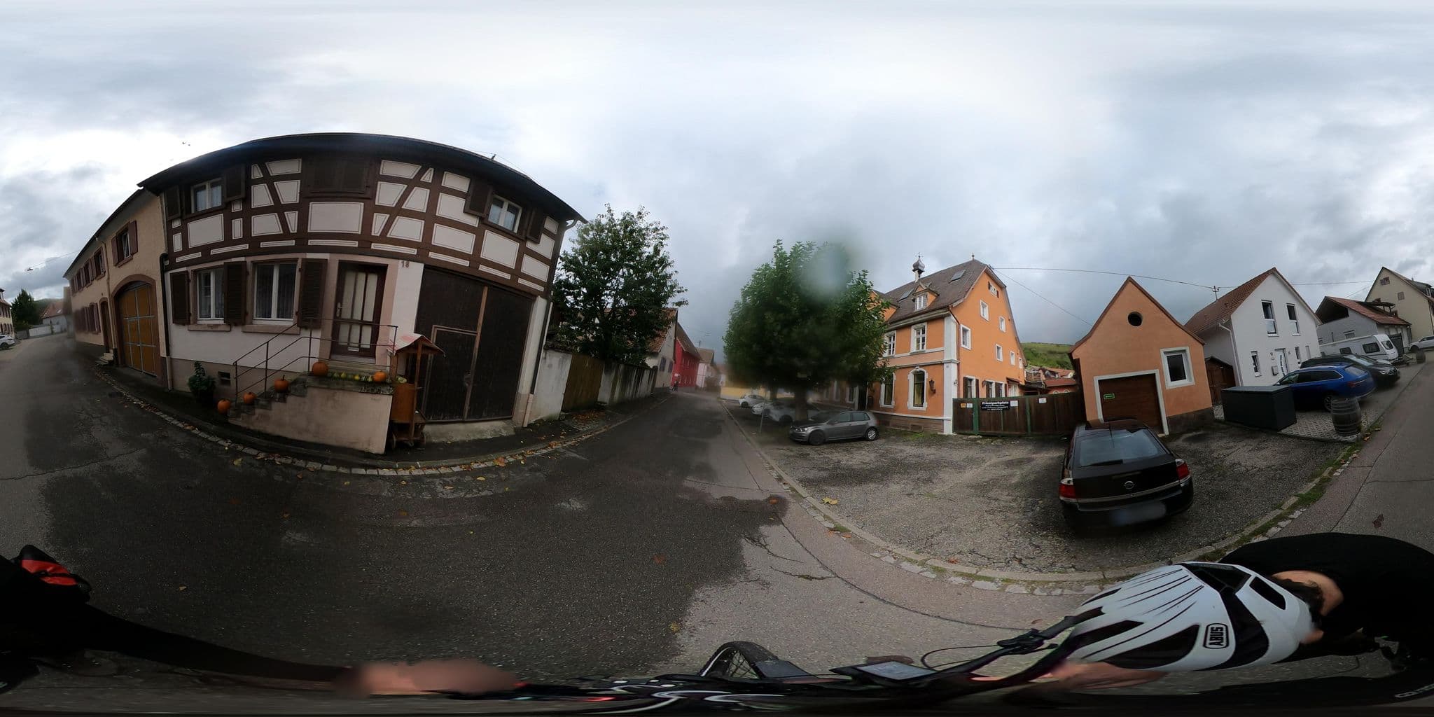 Street view near Winzerhof Bitzenhofer, Oberrotweil — © RadNETZ (CC BY-SA · Mapillary)