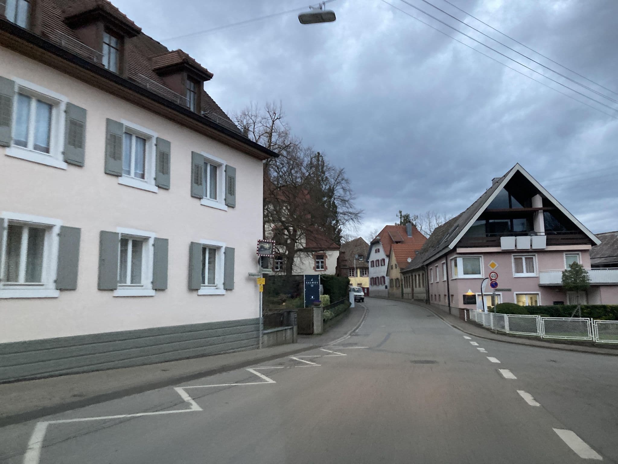 Street view near Gasthof Pension zum Bären, Oberrotweil — © tasmaniadevil (CC BY-SA · Mapillary)