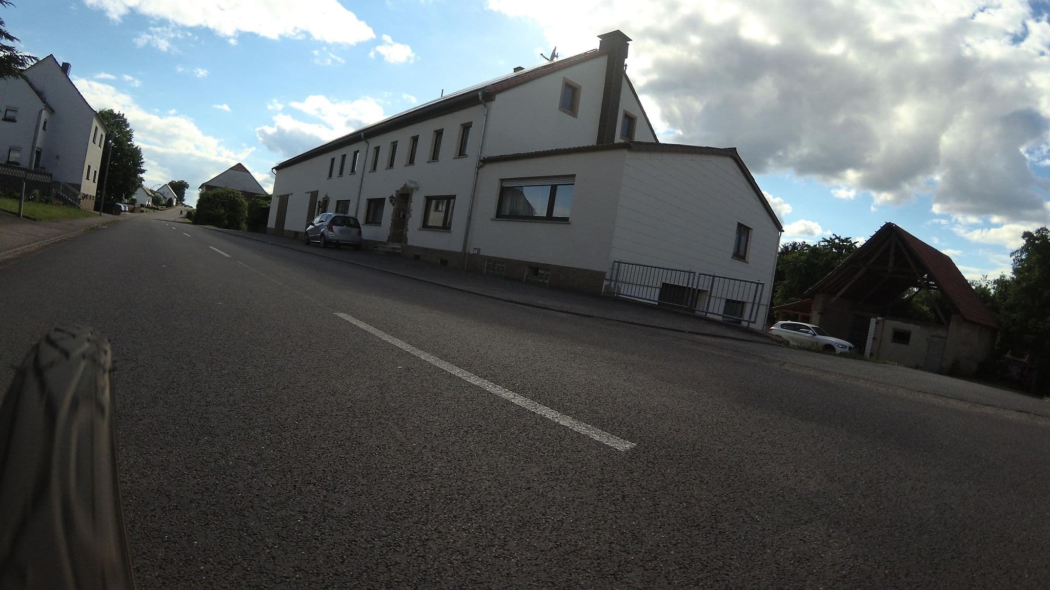 Street view near Gästehaus Burg, Heusweiler — © teddy73 (CC BY-SA · Mapillary)
